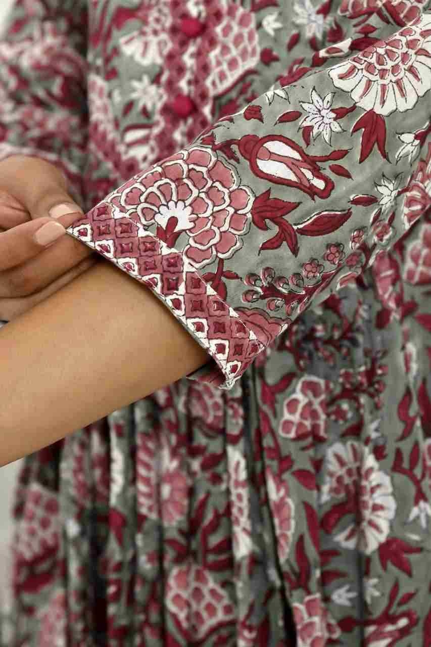 Naksh Sea Green And Red Block Printed Gathered Kurta