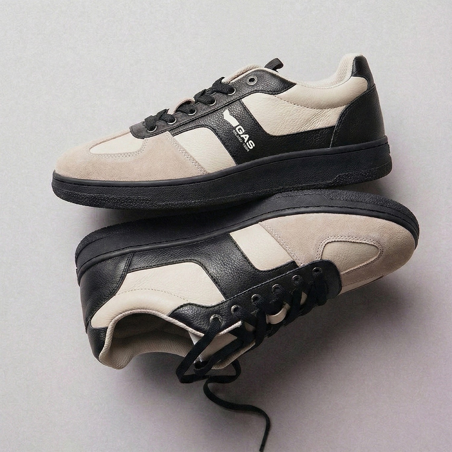 Men Flex Black Sneaker