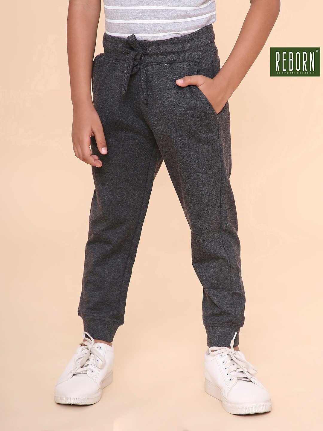 Boys Solid Sweatpant-Charcoal Melange