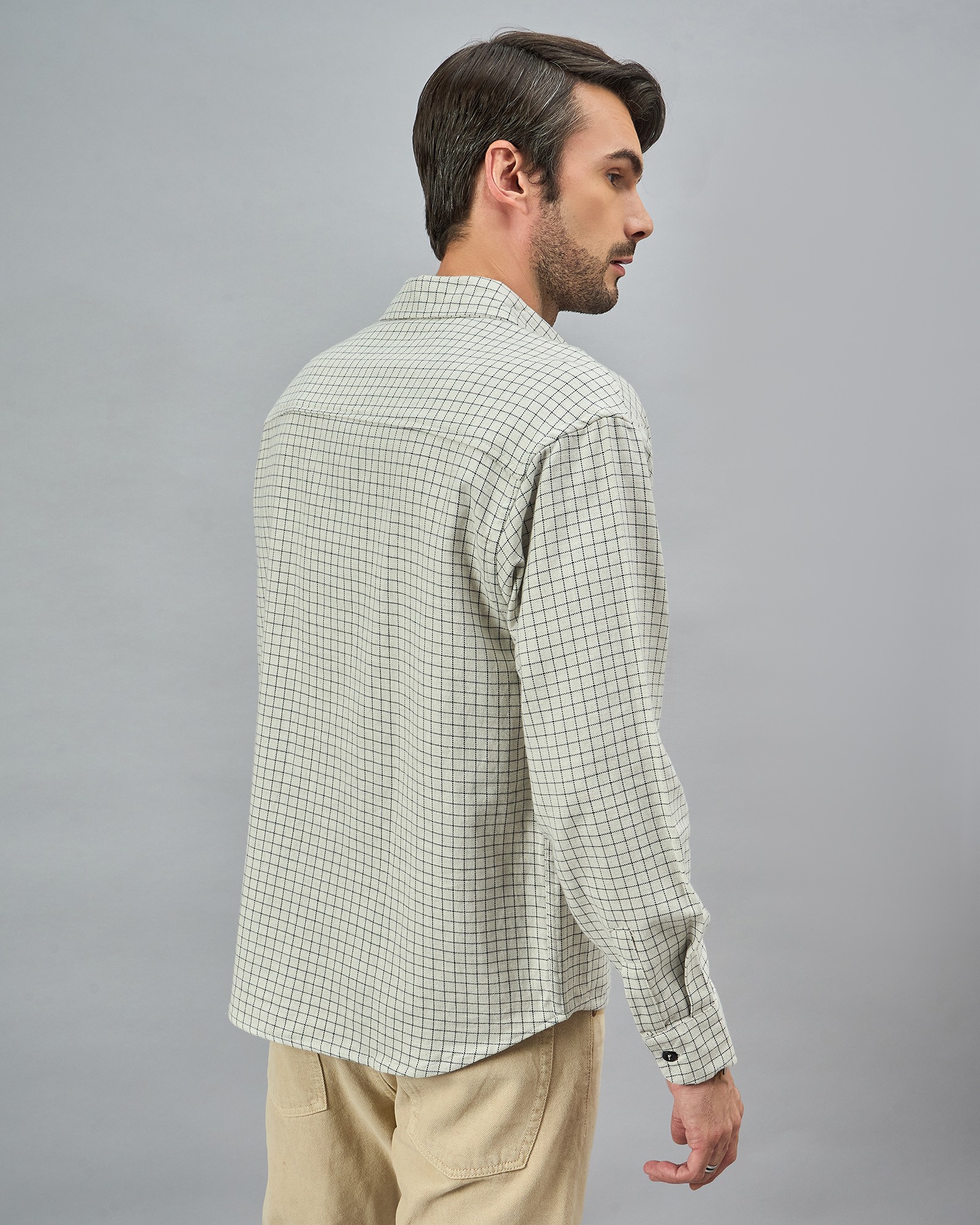 Chimpaaanzee Men Beige & Black Oversized Fit Shirt