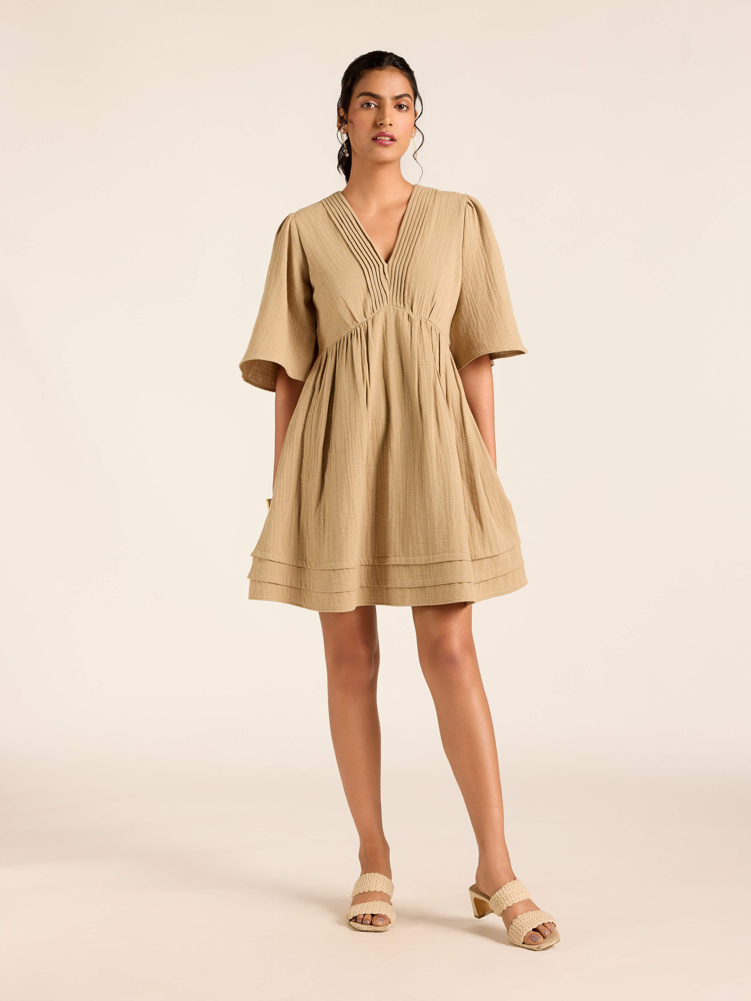 OLIVE MARGO SHORT DRESS