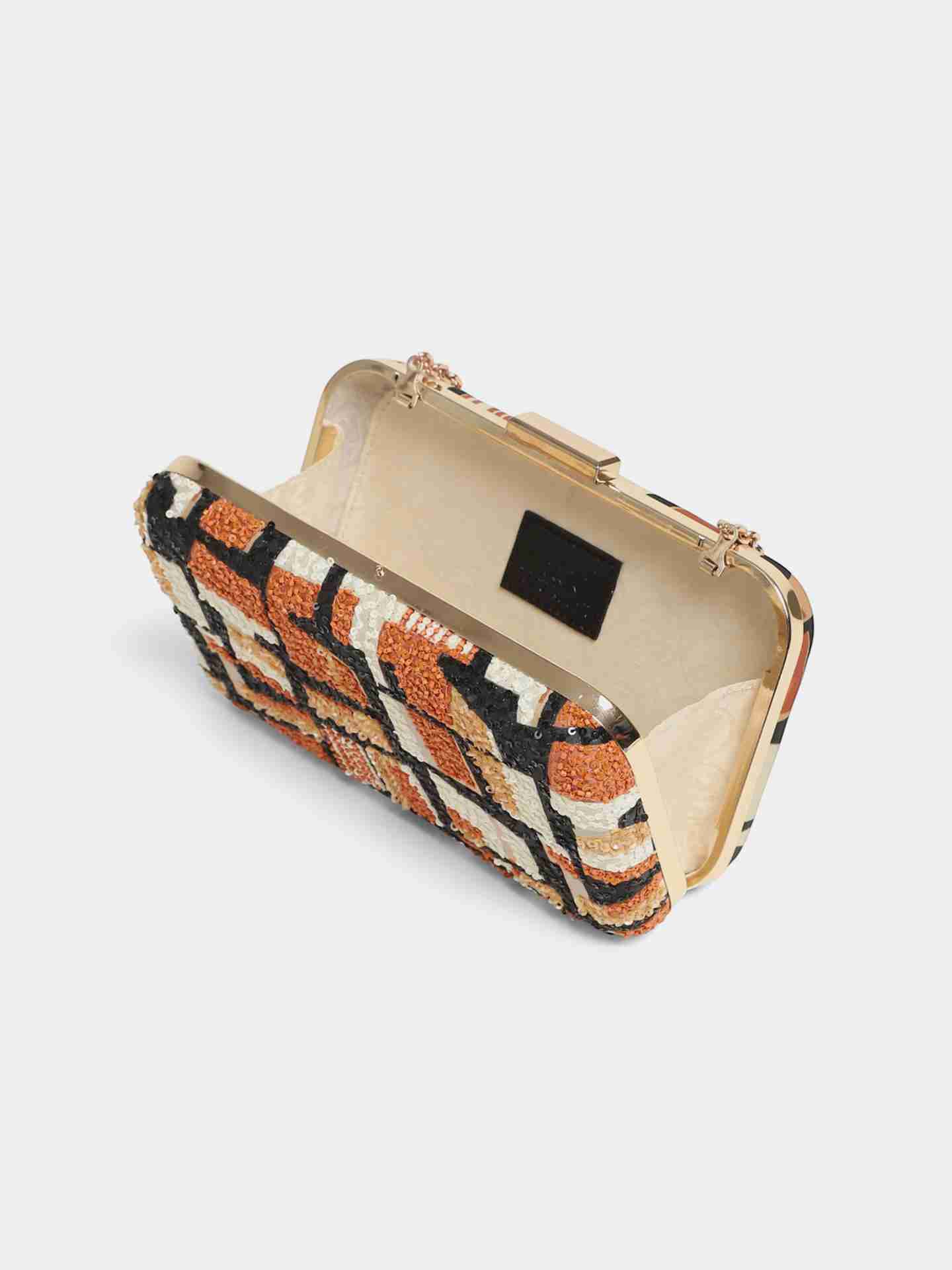 Multi Color Whitney Clutch