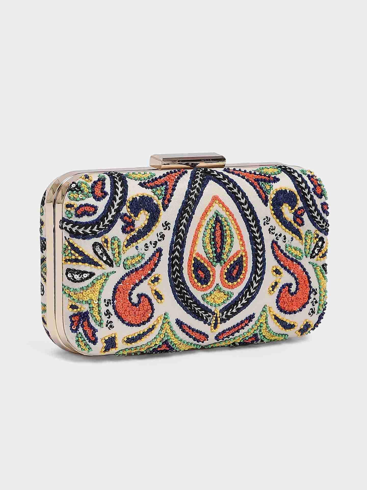 White Aura Clutch