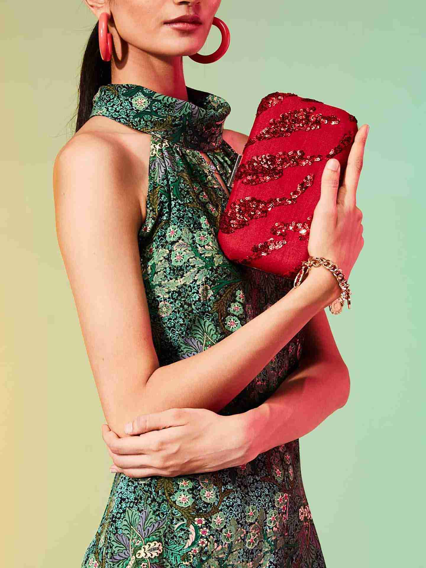 Red Wishbone Clutch