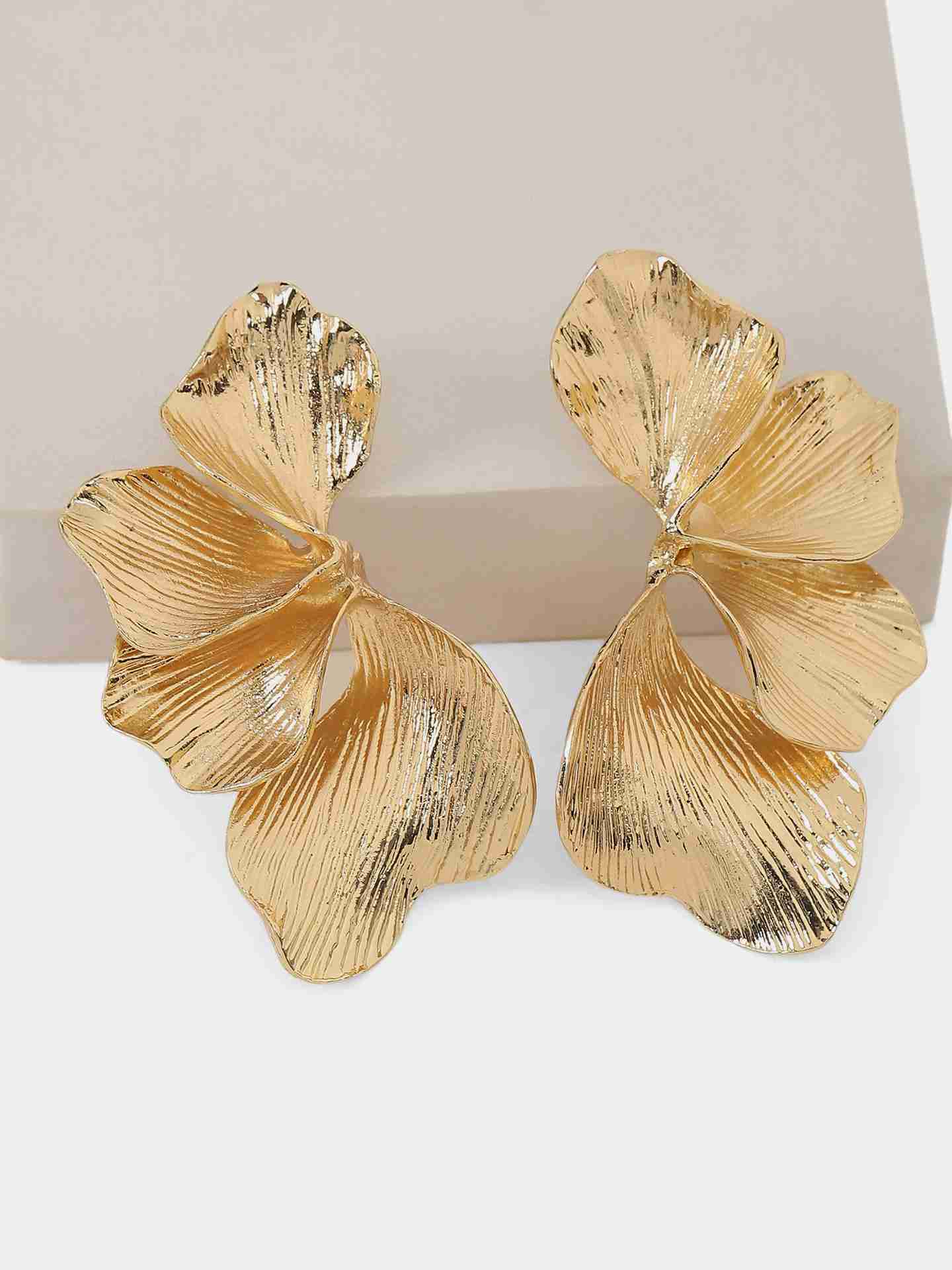 Gold Petal Prism Earrings