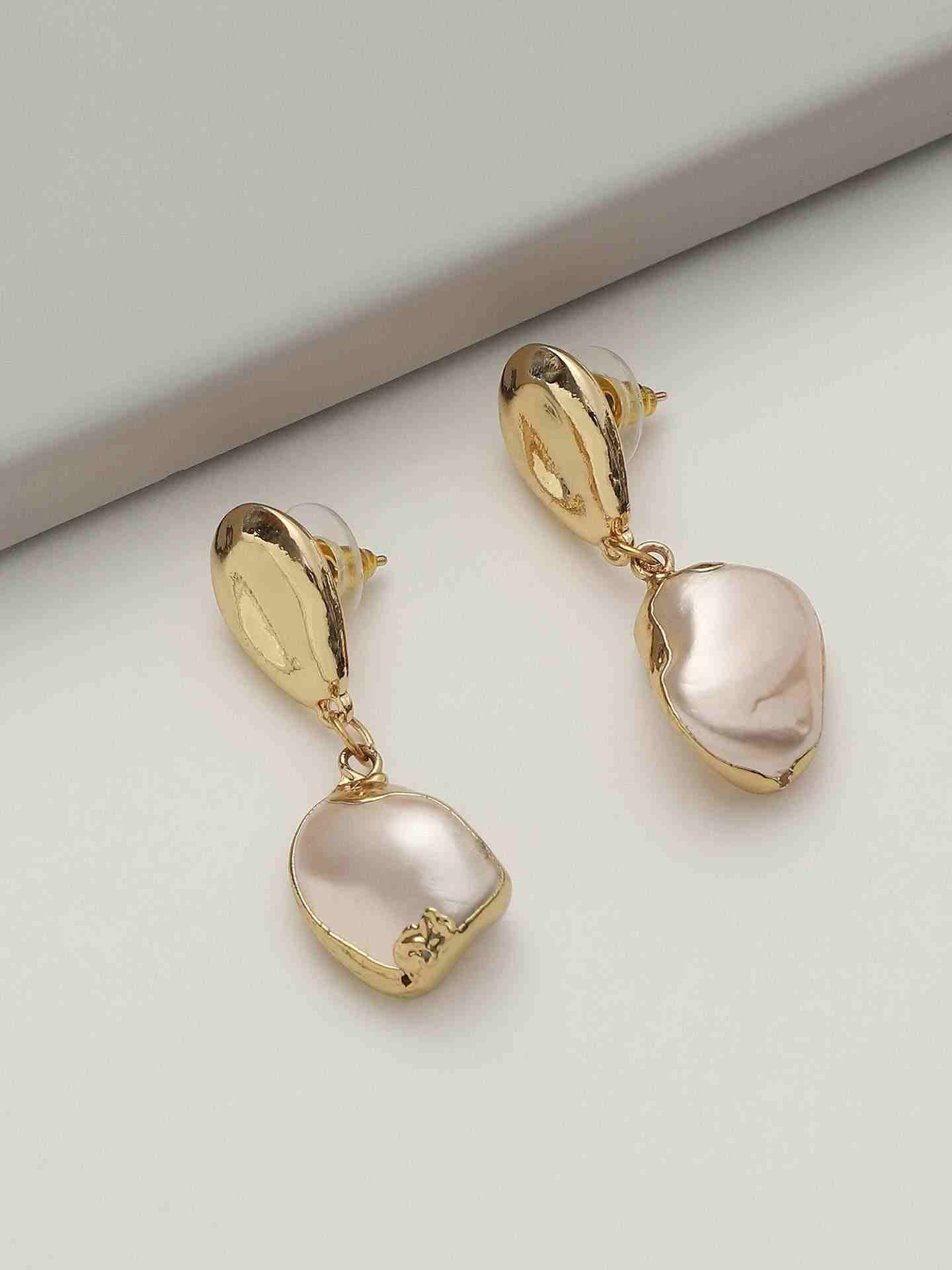 Gold Bling Primrose Earrings