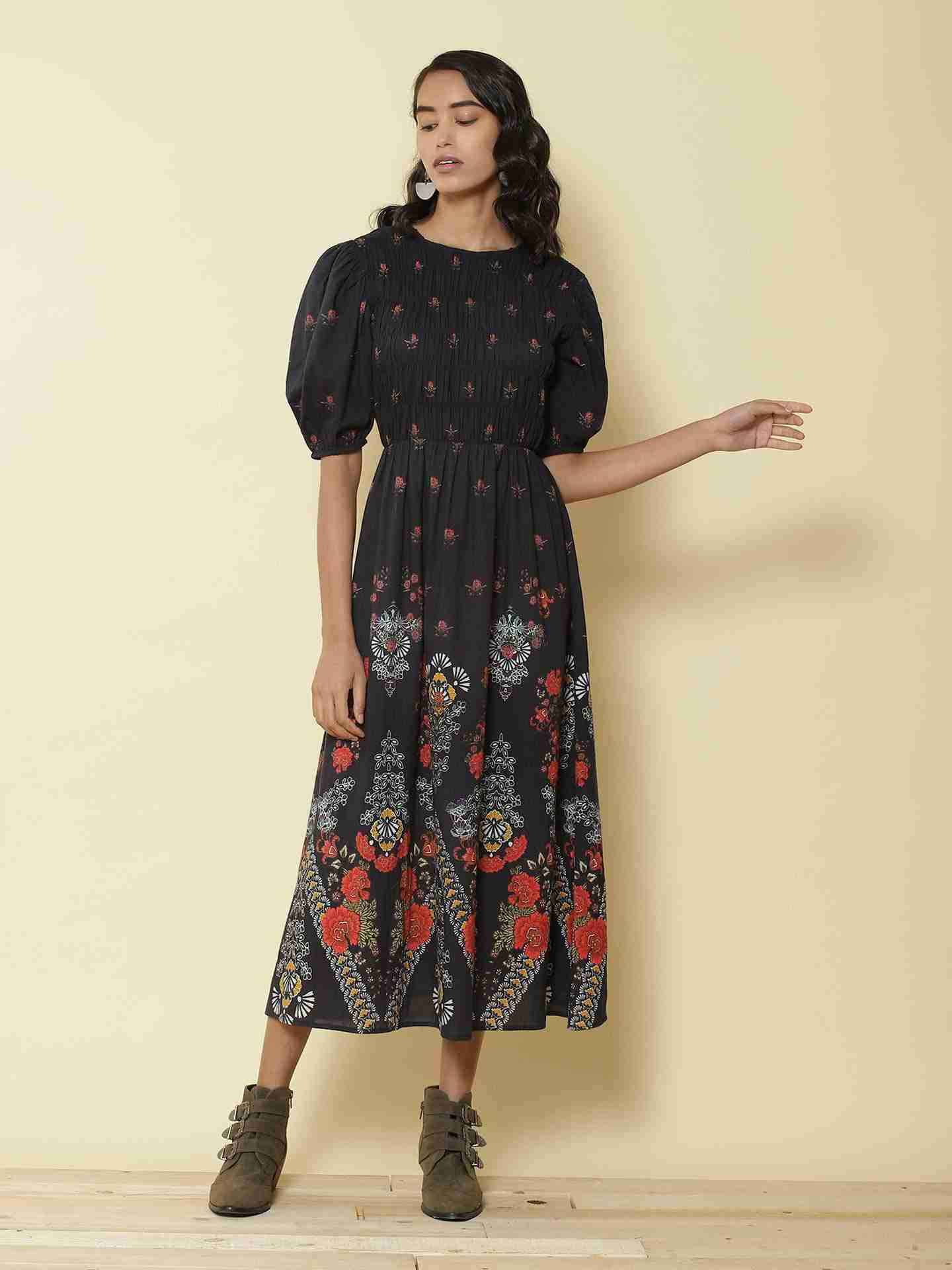 Black Vierra Maxi Dress
