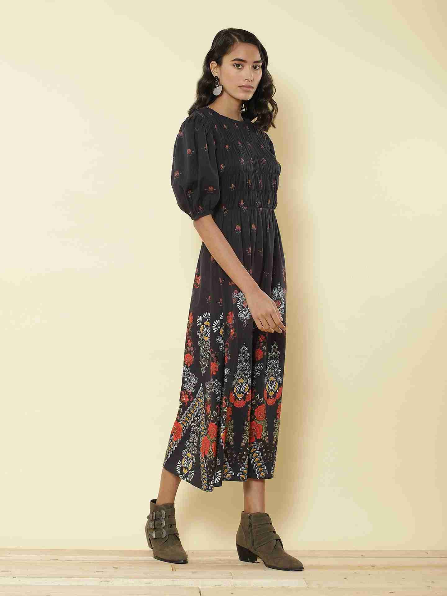 Black Vierra Maxi Dress