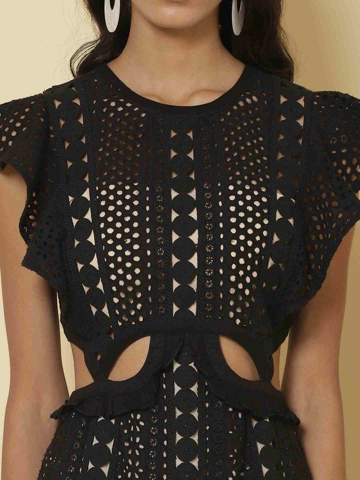 Black Solid Breeze Cut-Out Dress