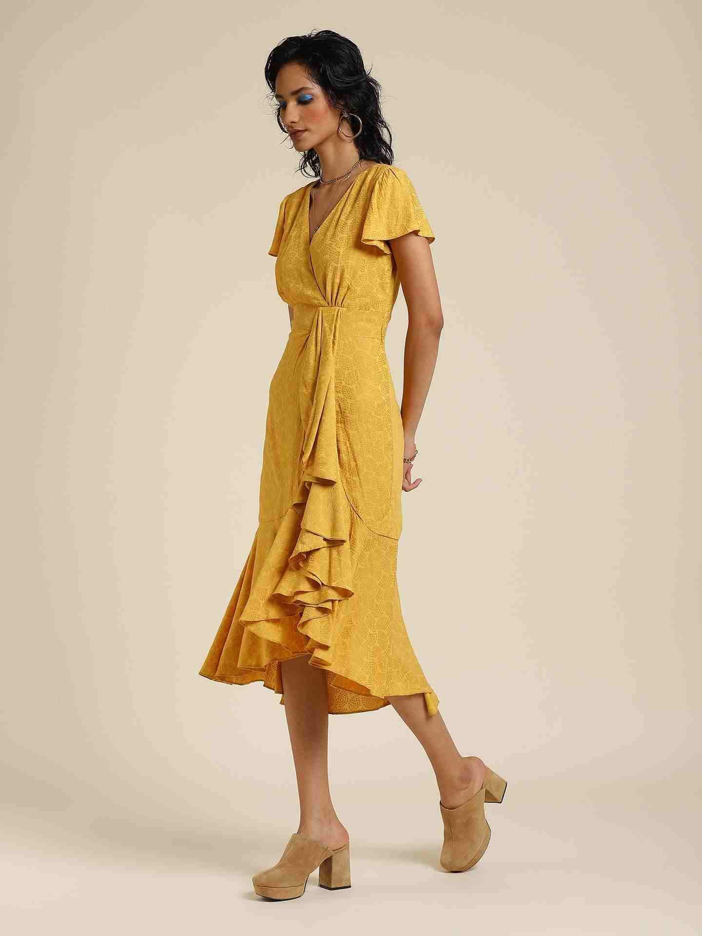 Mustard Zeta Midi Dress