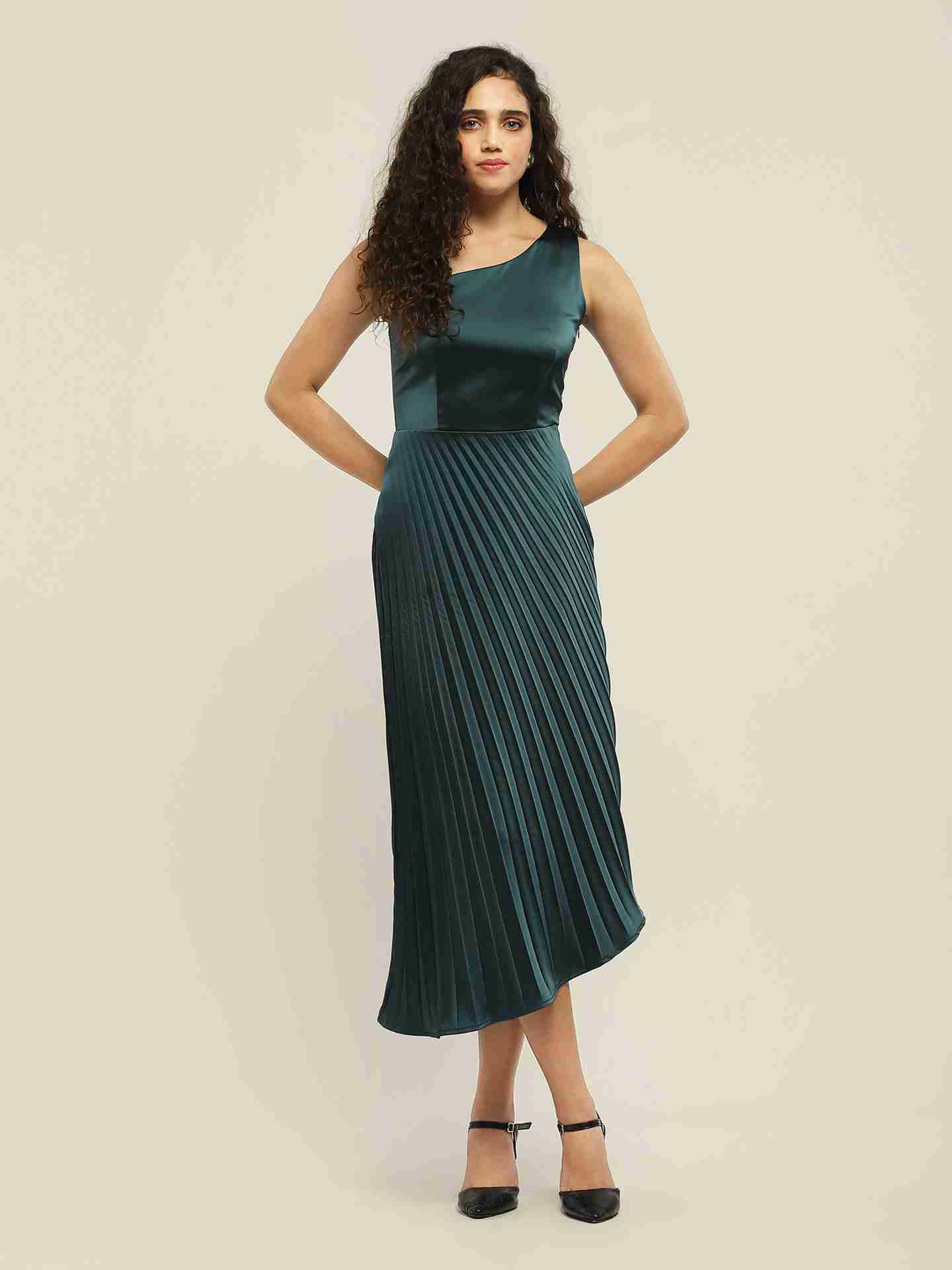 Green Fashion Flair Long Dress