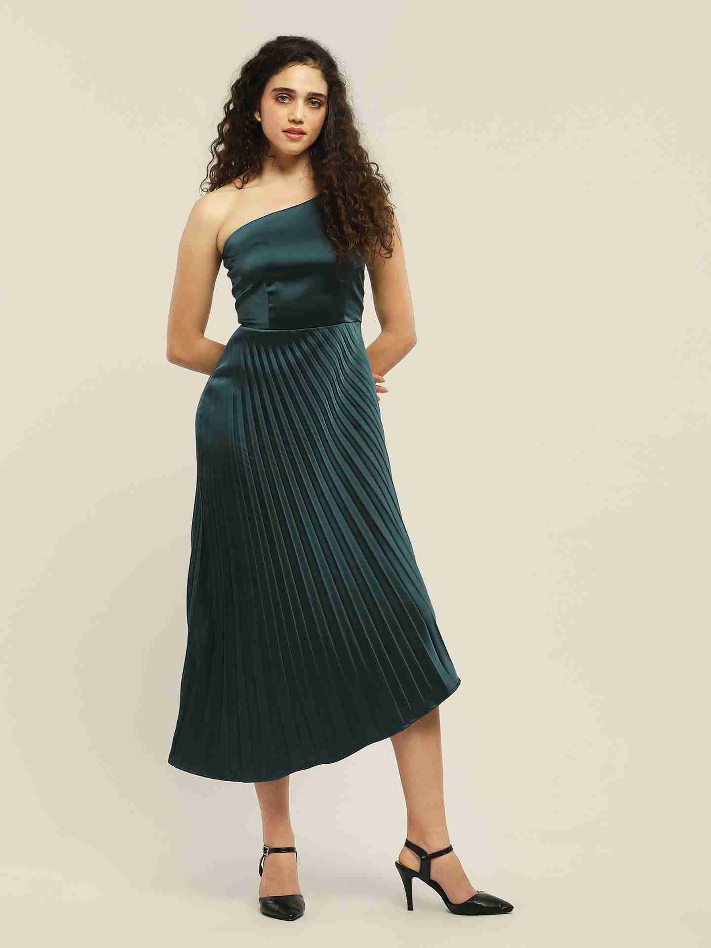 Green Fashion Flair Long Dress