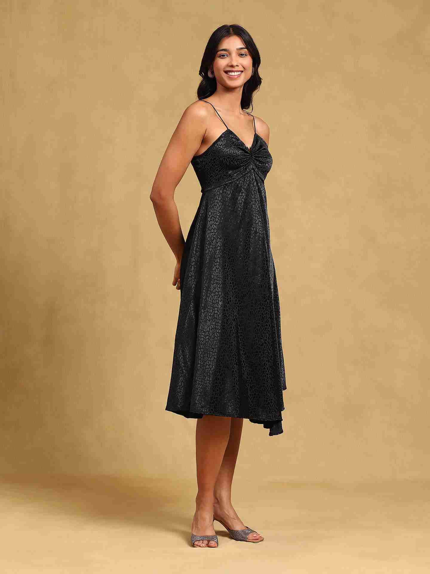 Black Strappy Solid Dress