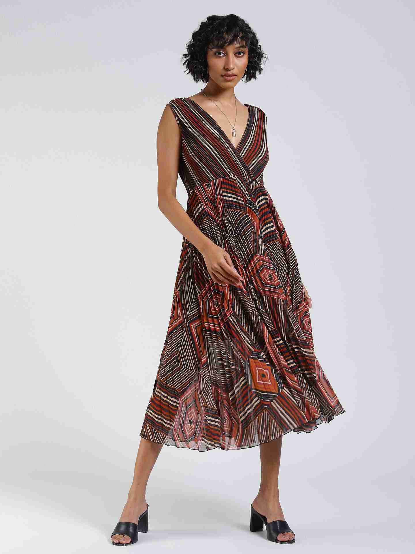 Black Shirley Dress