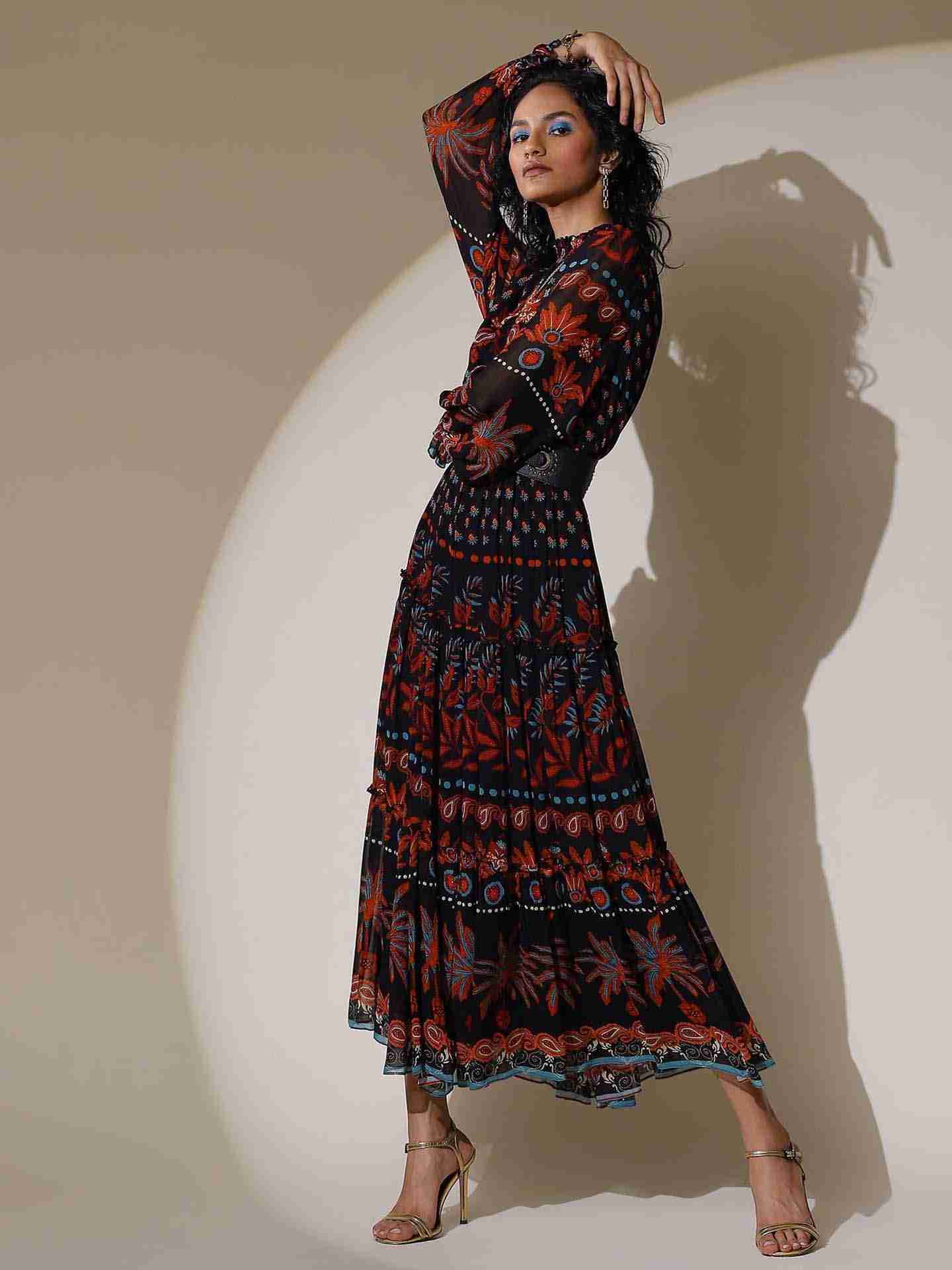 Black Johanna Border Maxi Dress