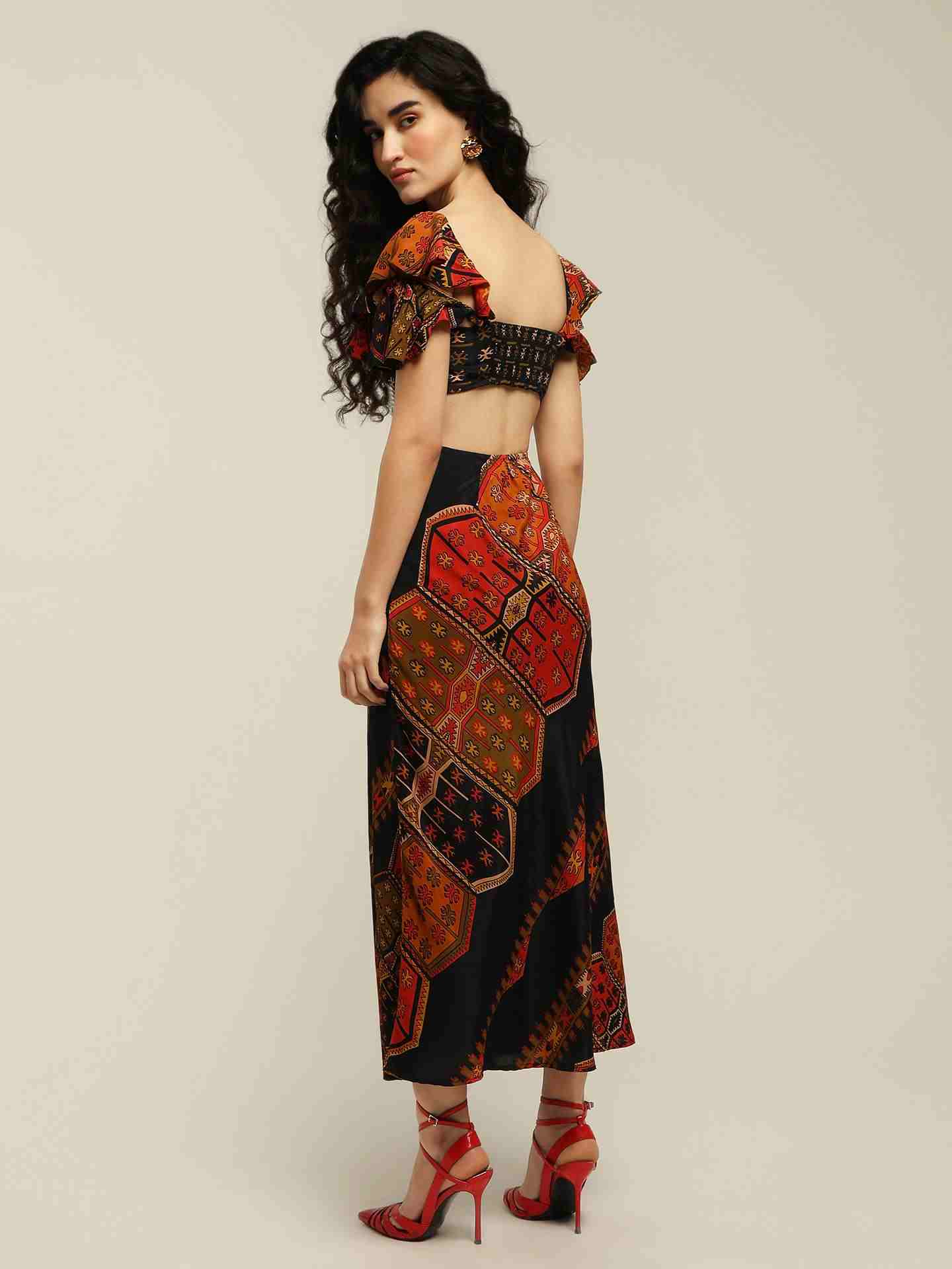 Black Fashion Flair Long Dress