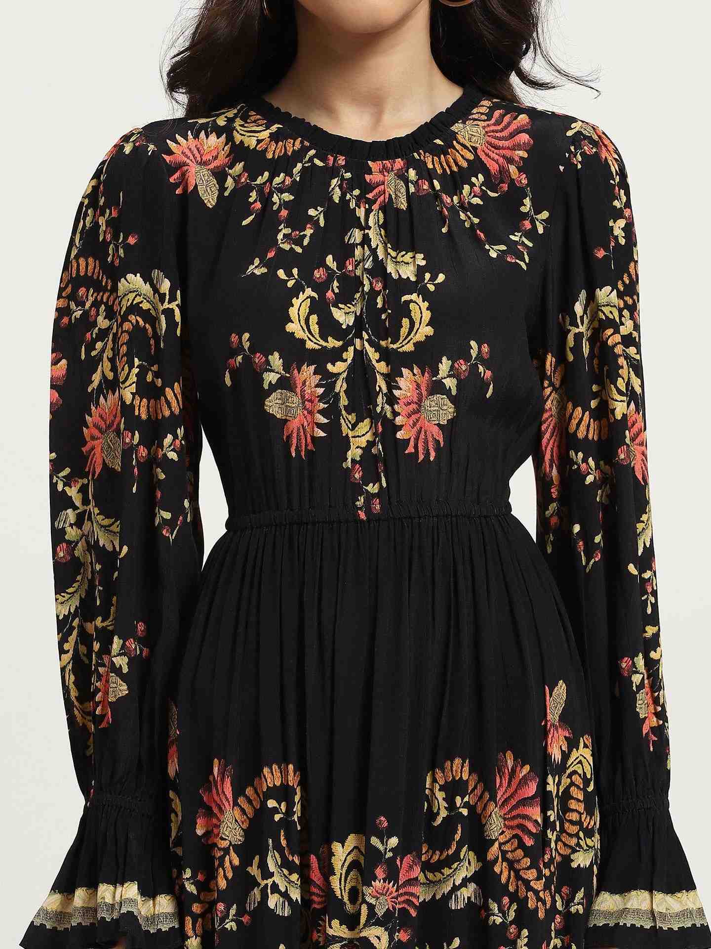 Black Itzel Long Dress