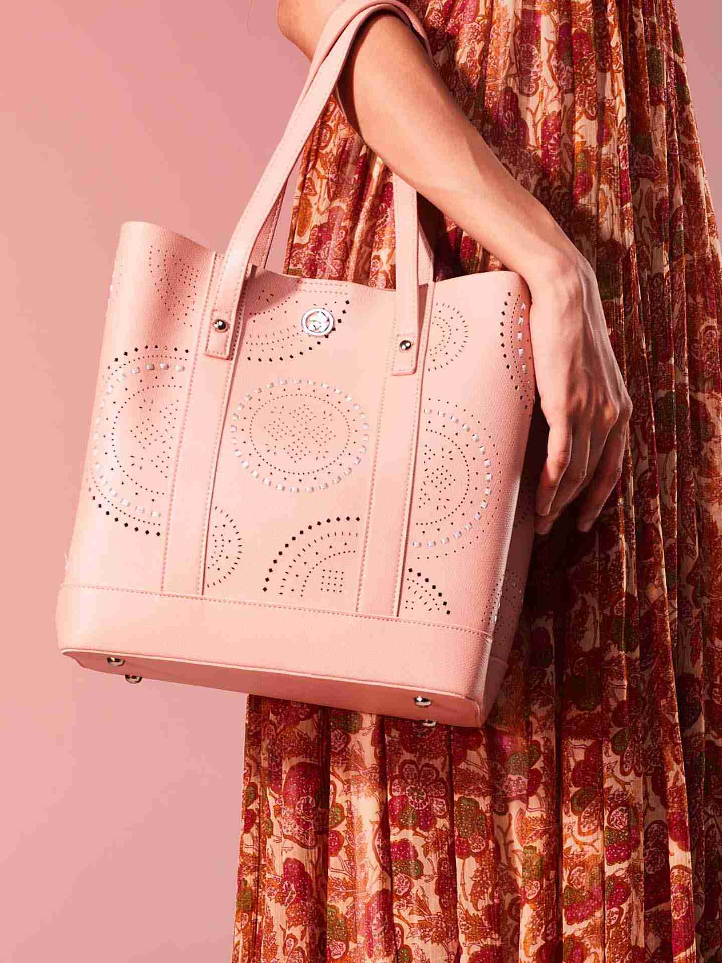 Peach Splash Tote Bag