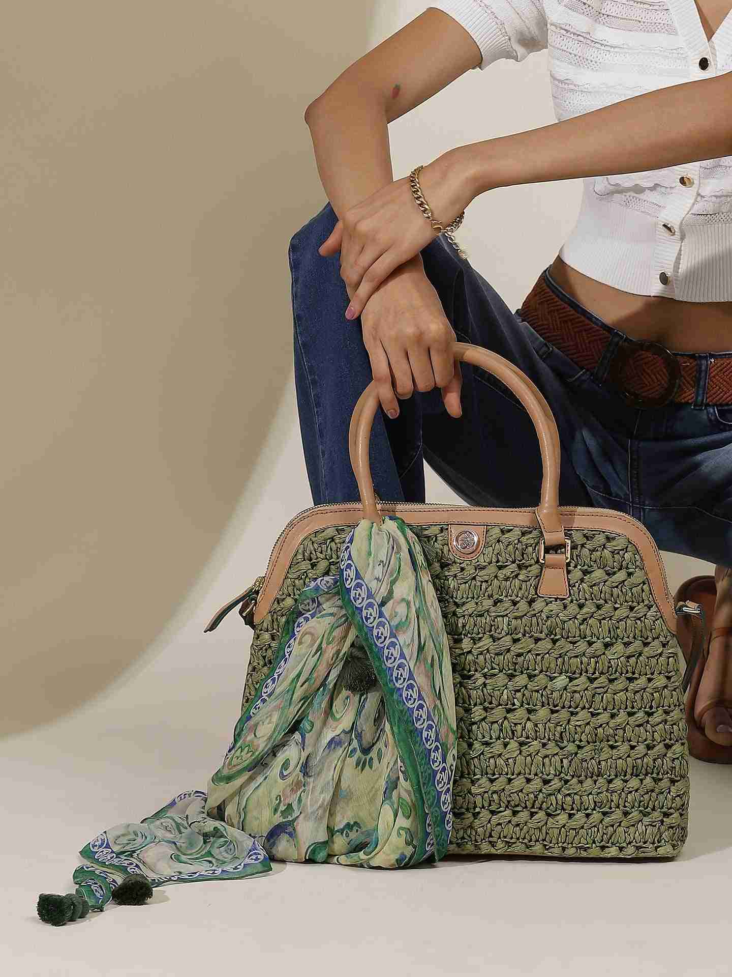Green Fleur Square Scarf
