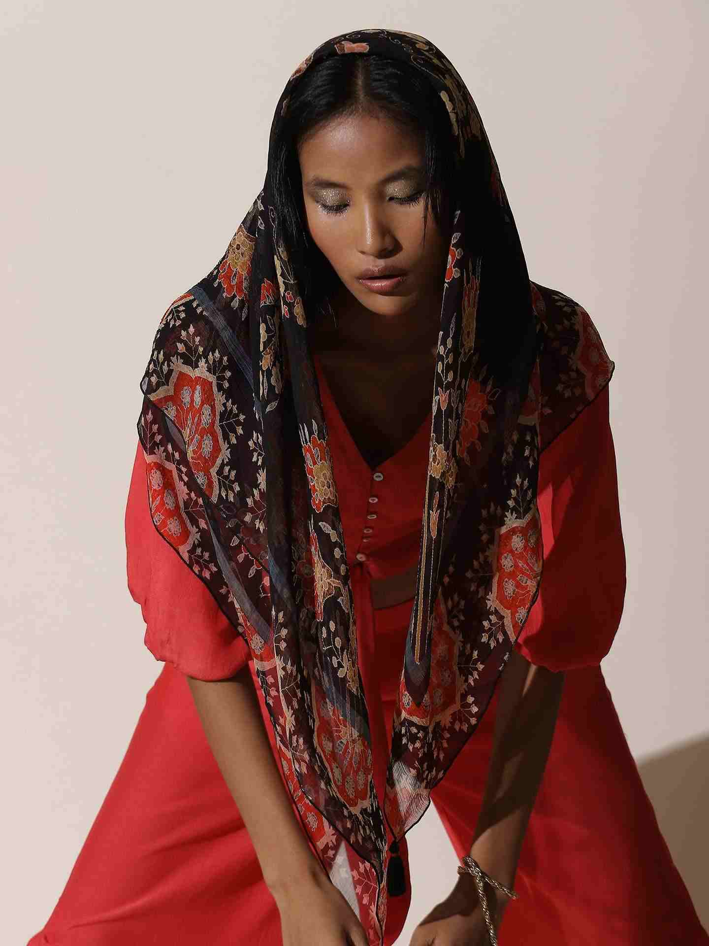 Black Sirona Square Scarf