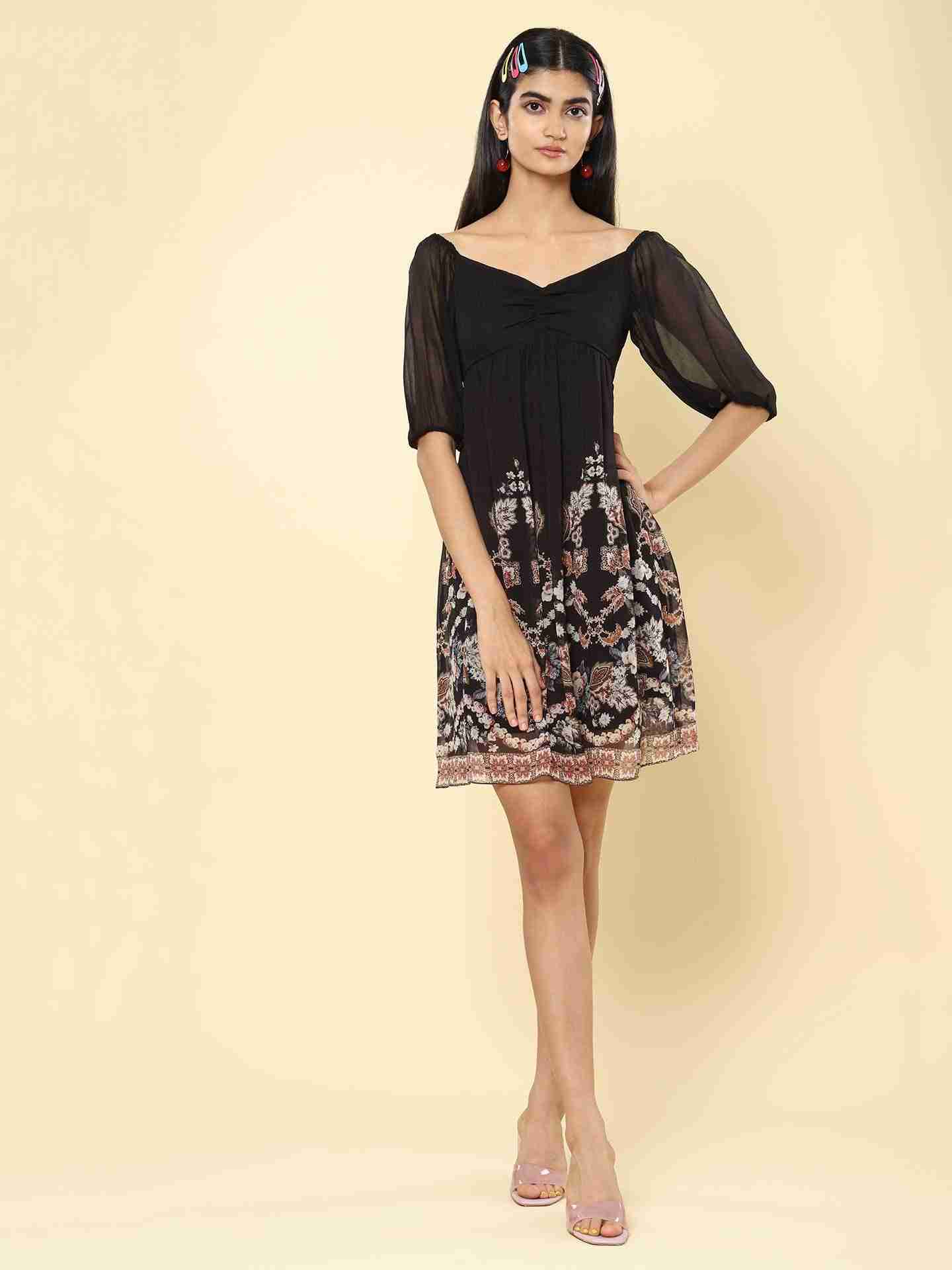 Black Rosette Border Print Dress