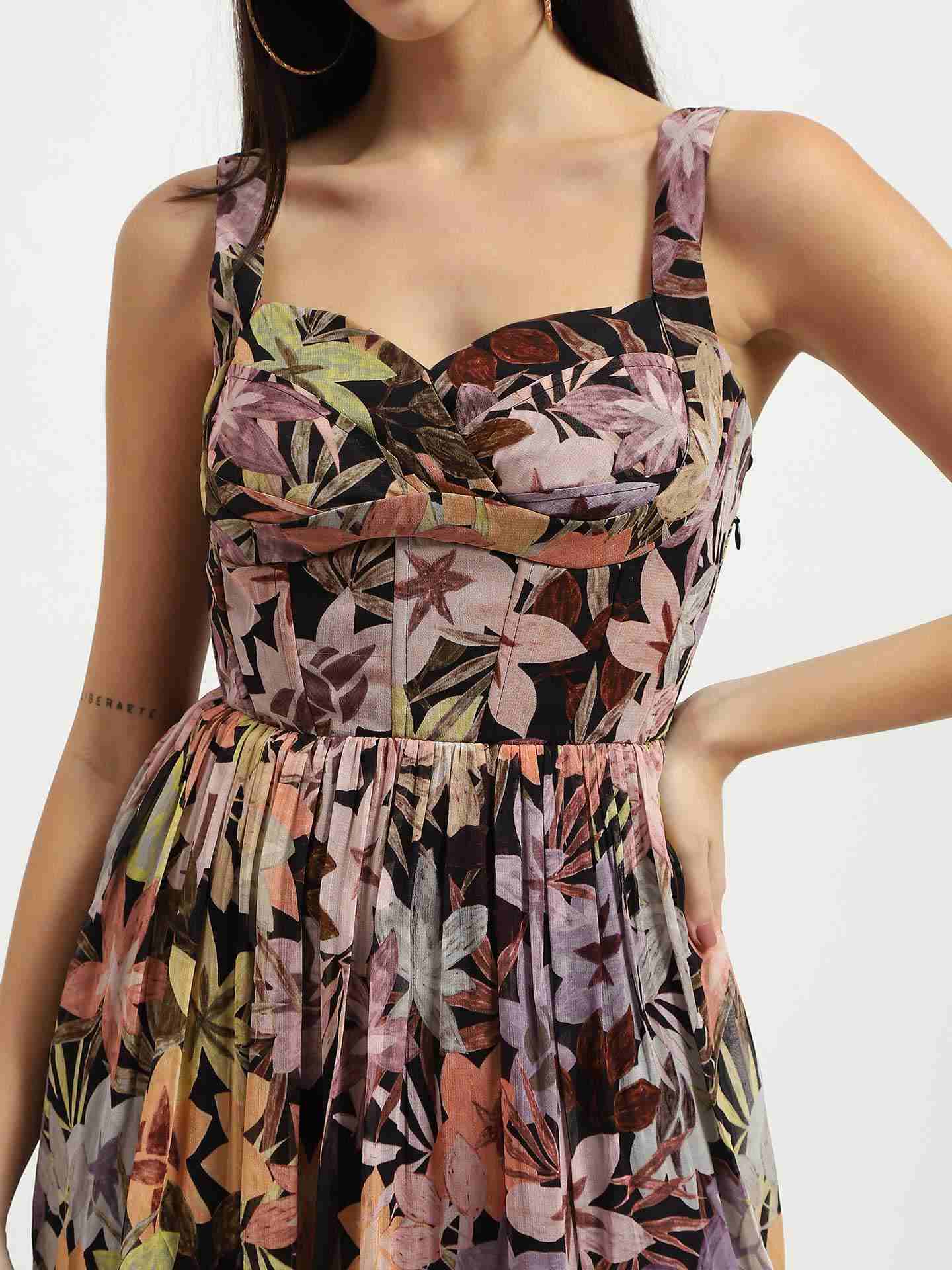 Black Giselle Short Dress