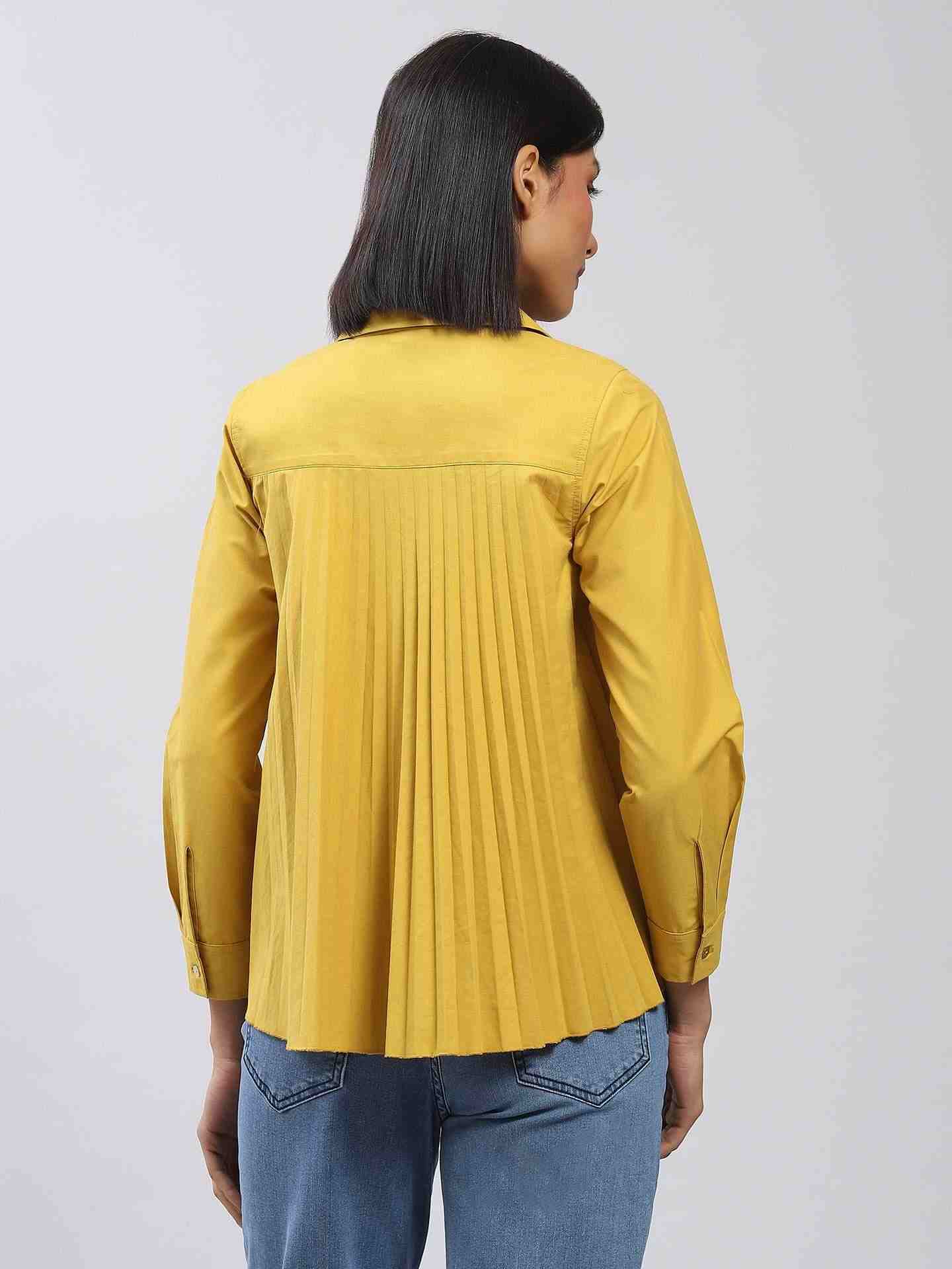 Mustard Leisure Basics Shirt