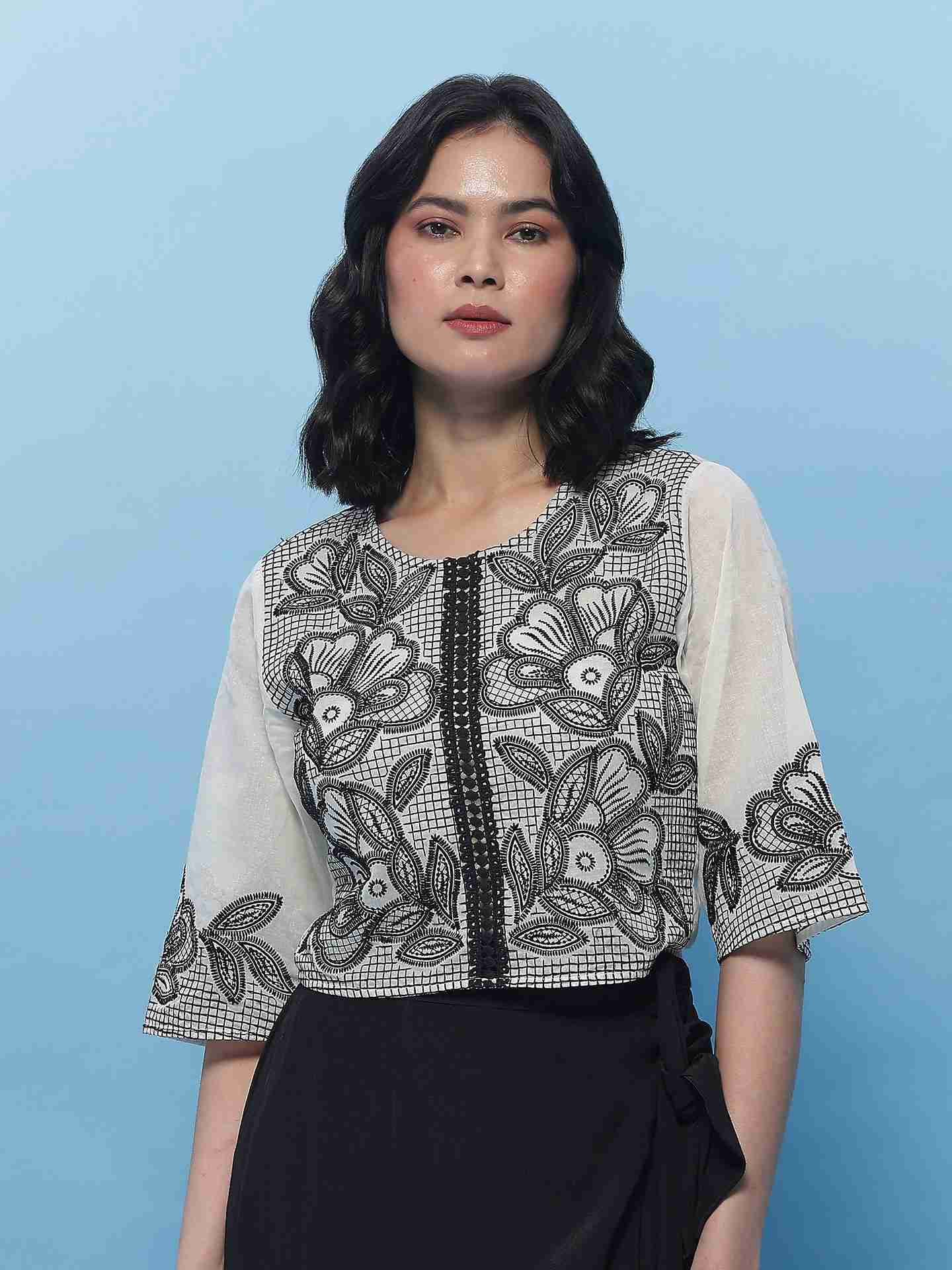 Ecru Carissa Crop Top