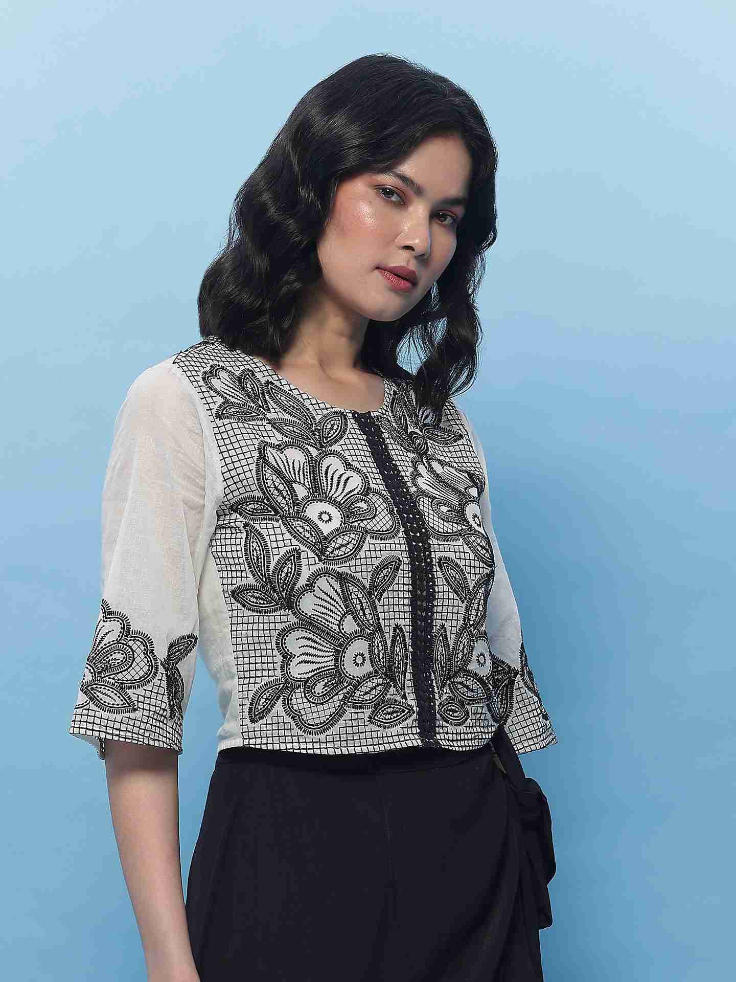 Ecru Carissa Crop Top