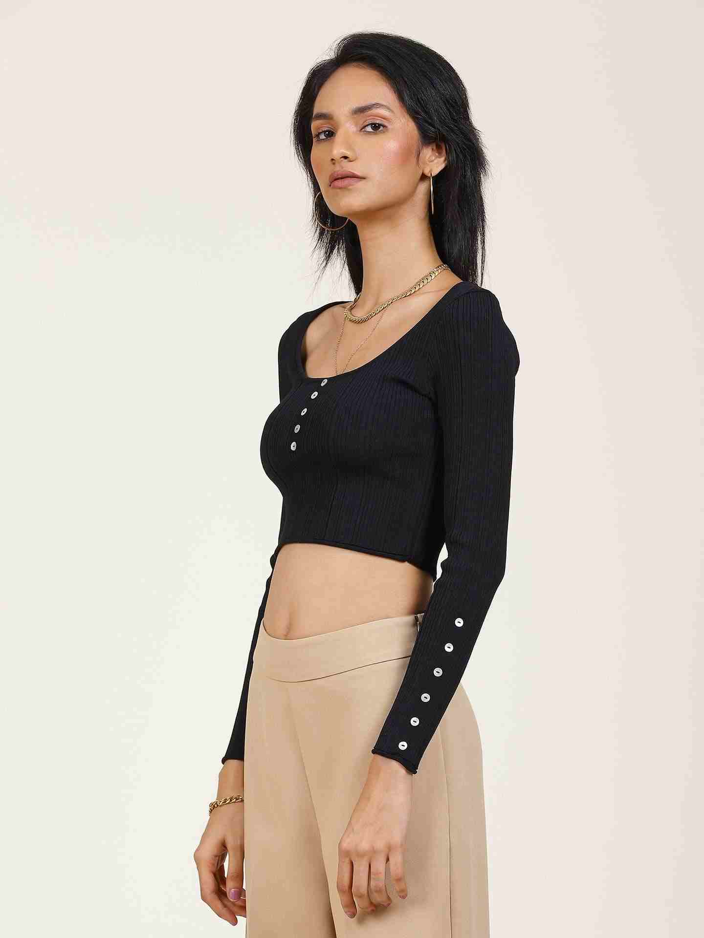 Black Leisure Basics T-Shirt