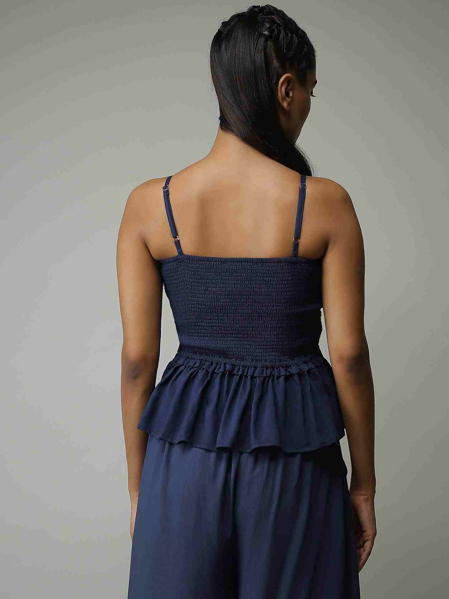 Navy Bue Leisure Basics Top