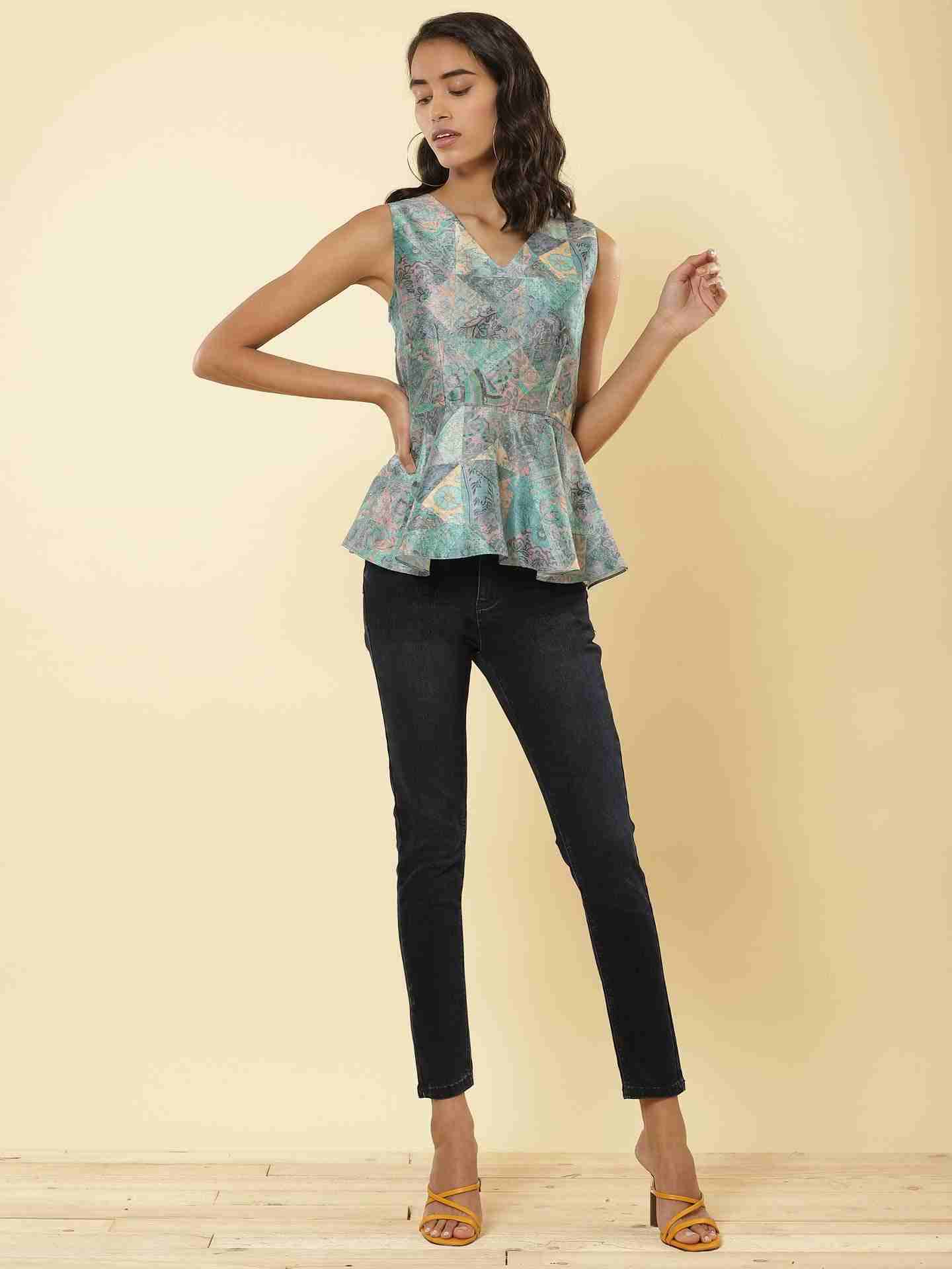 Green Patch Play Top