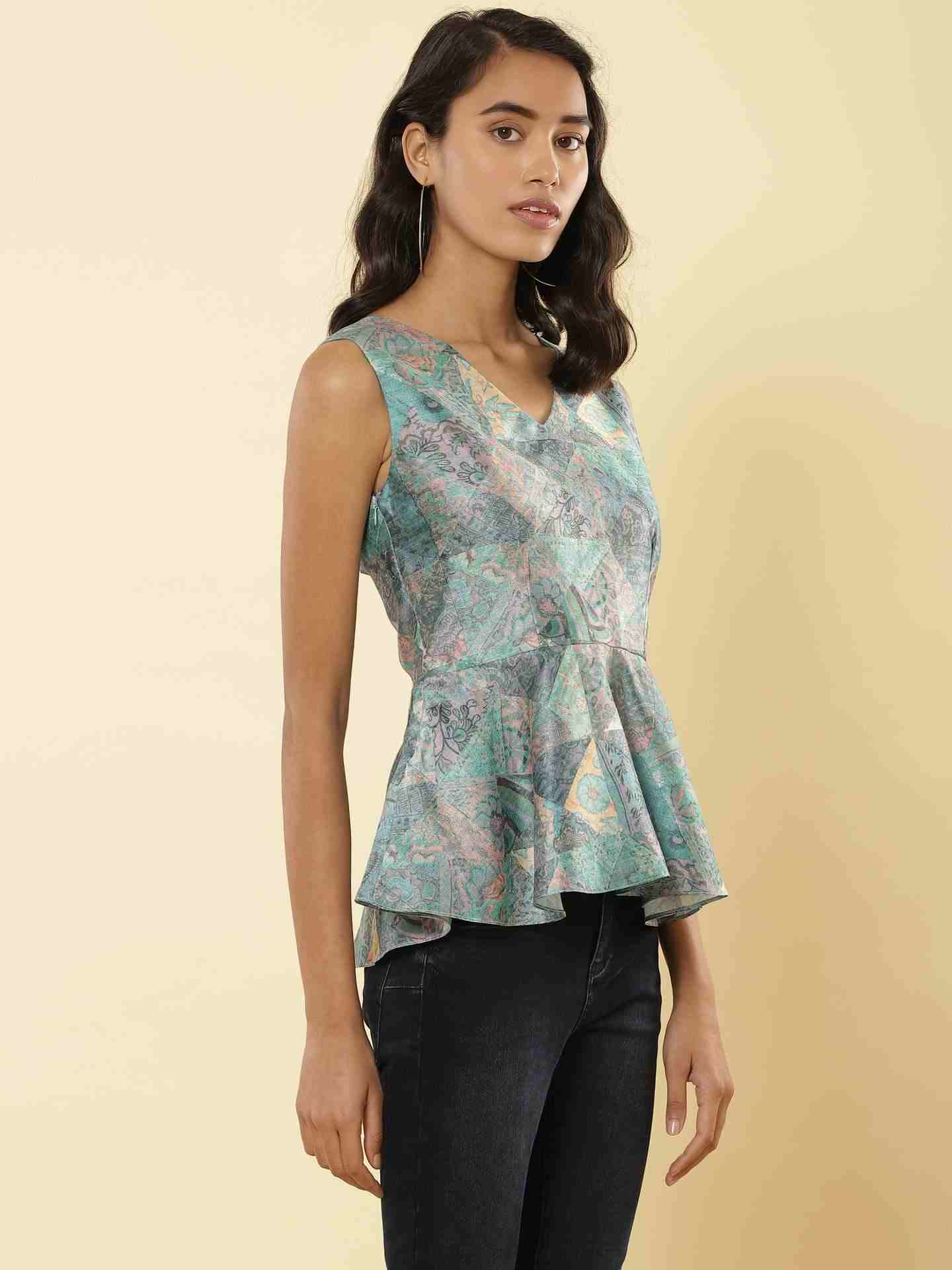 Green Patch Play Top