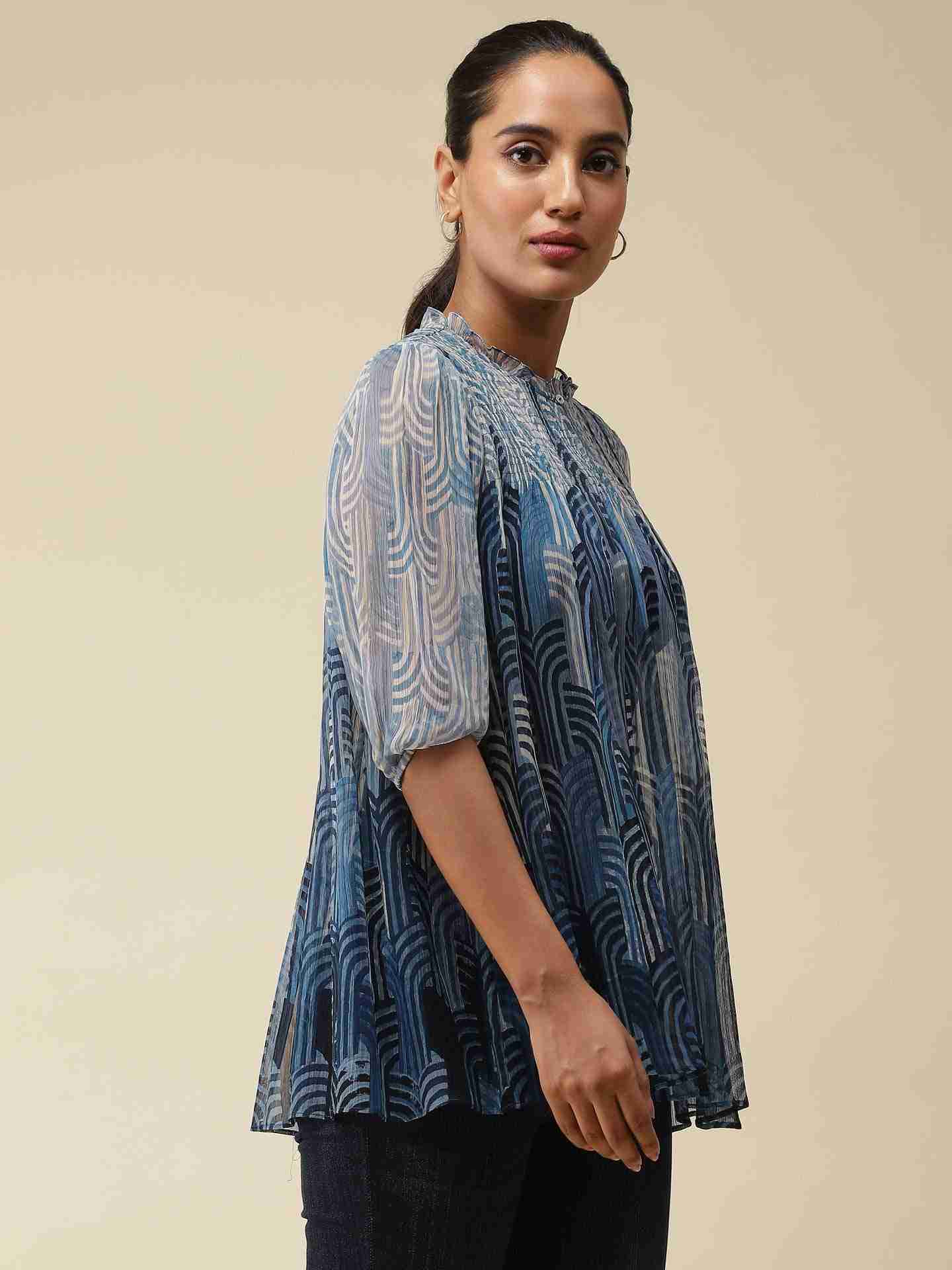 Blue Trippy Tales Top