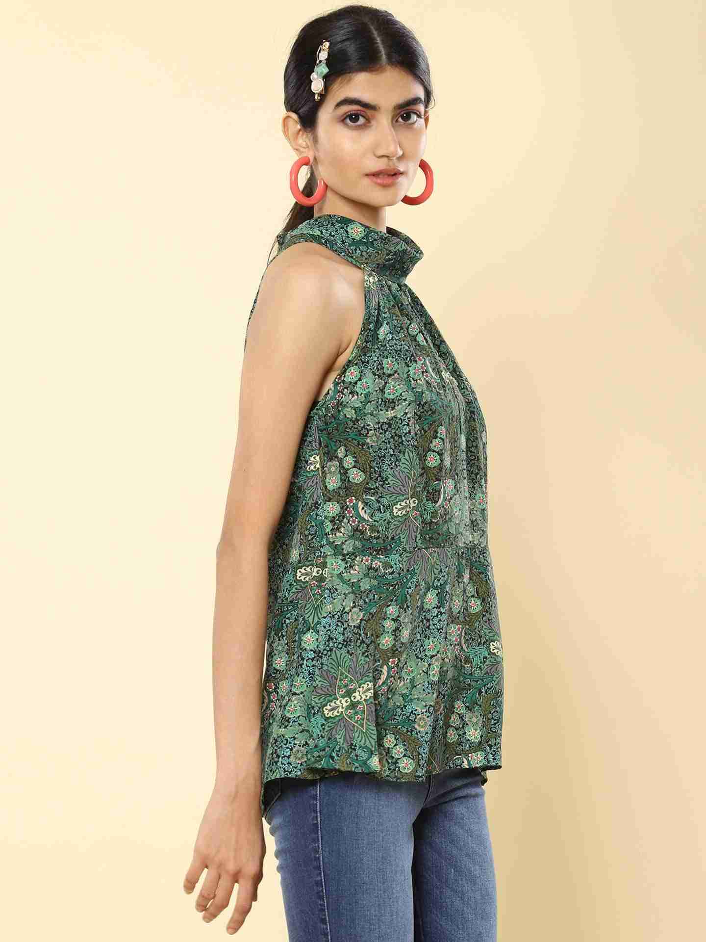 Green Prim Flower Top