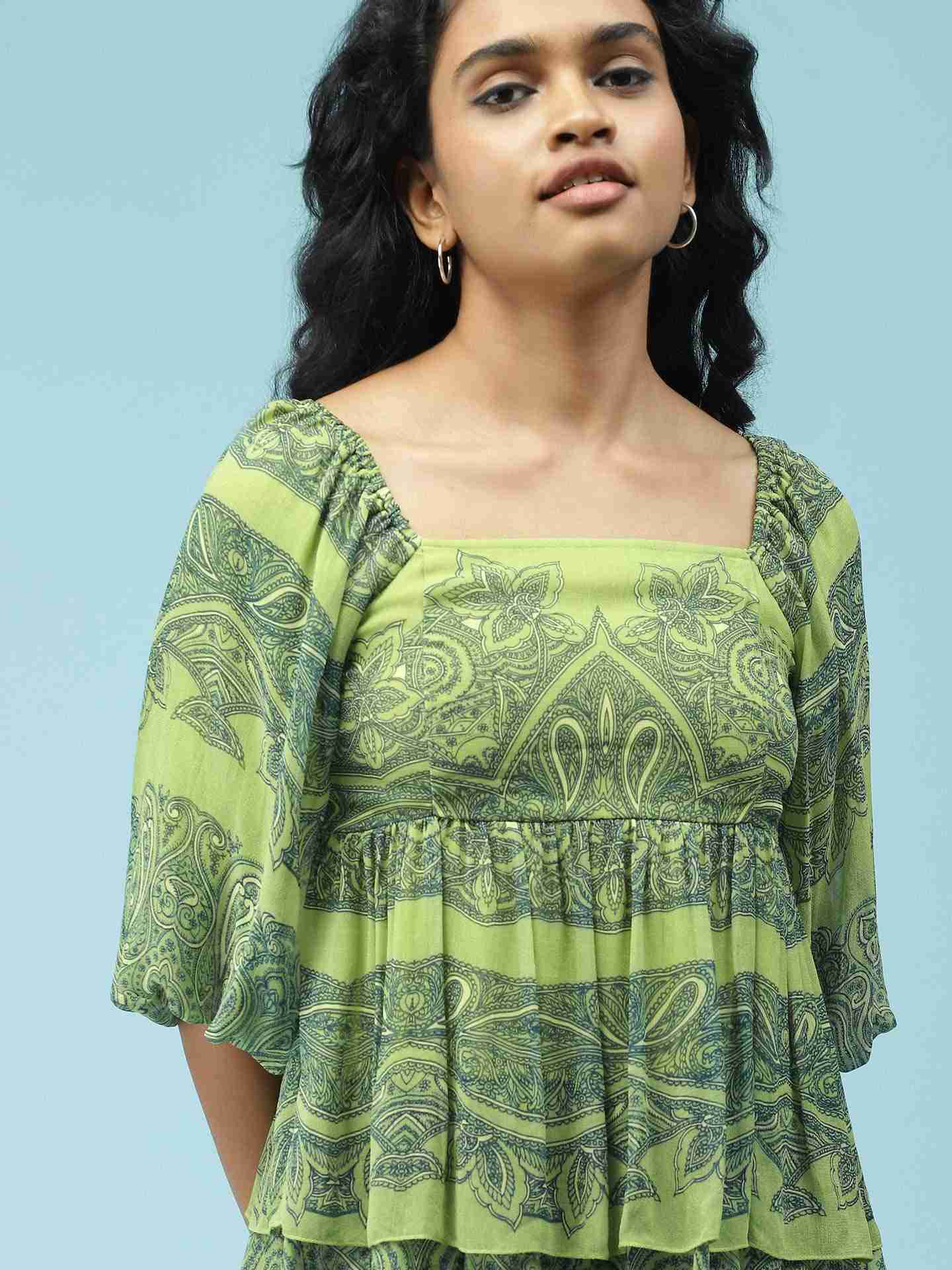 Green Dream Flower Star Top