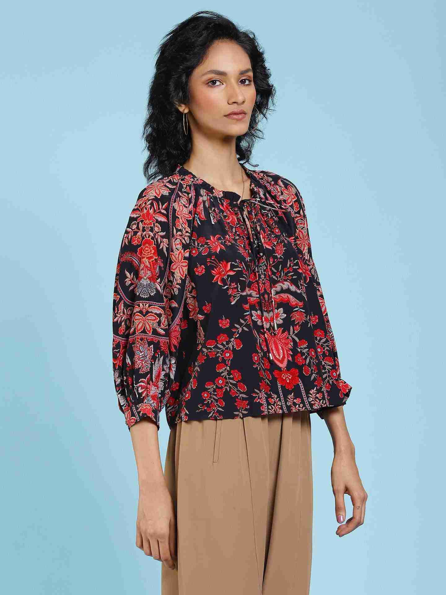 Black Avena Peasant Top