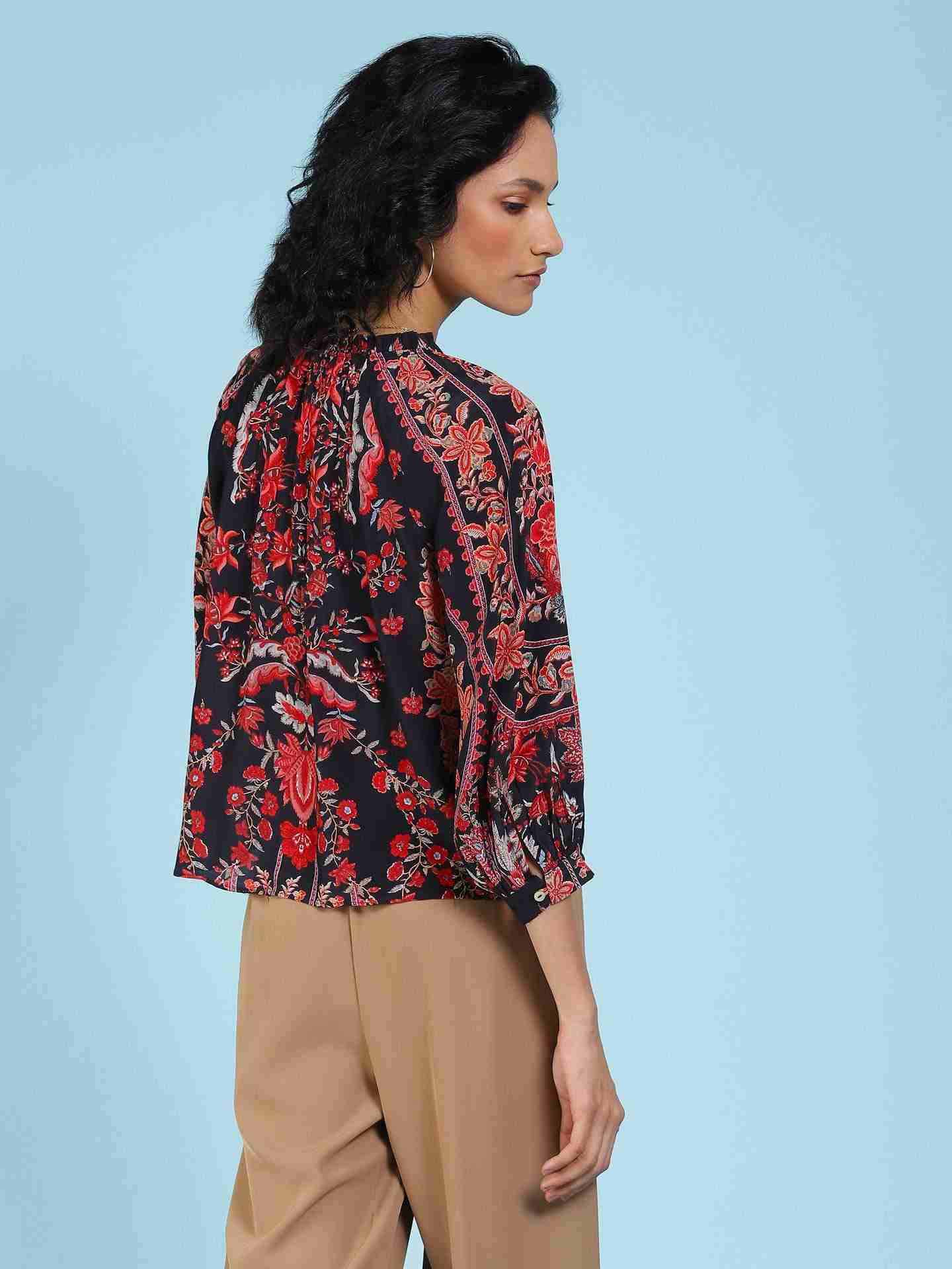 Black Avena Peasant Top