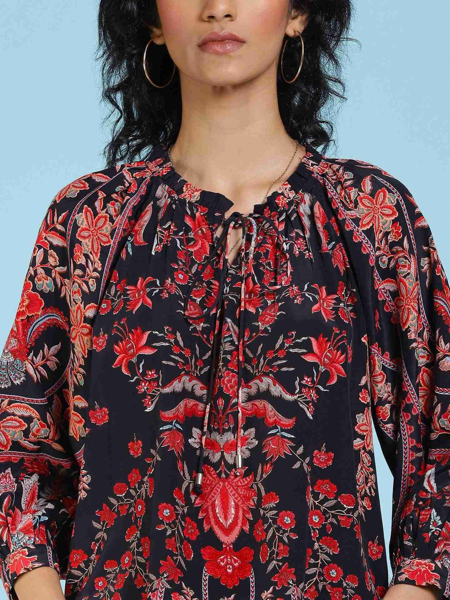 Black Avena Peasant Top