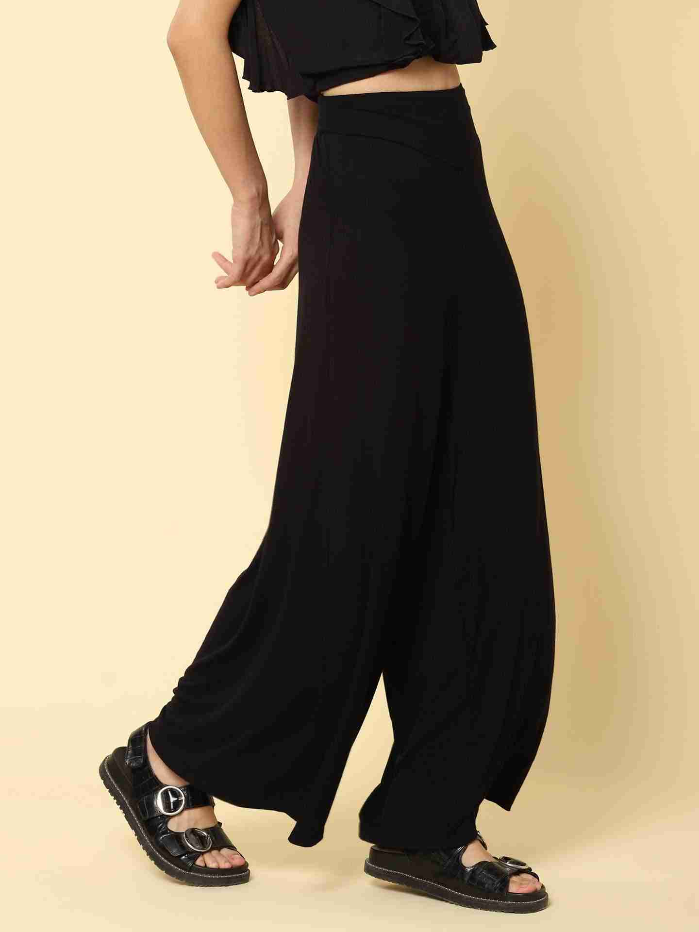 Black Core Classics Yoga Pants