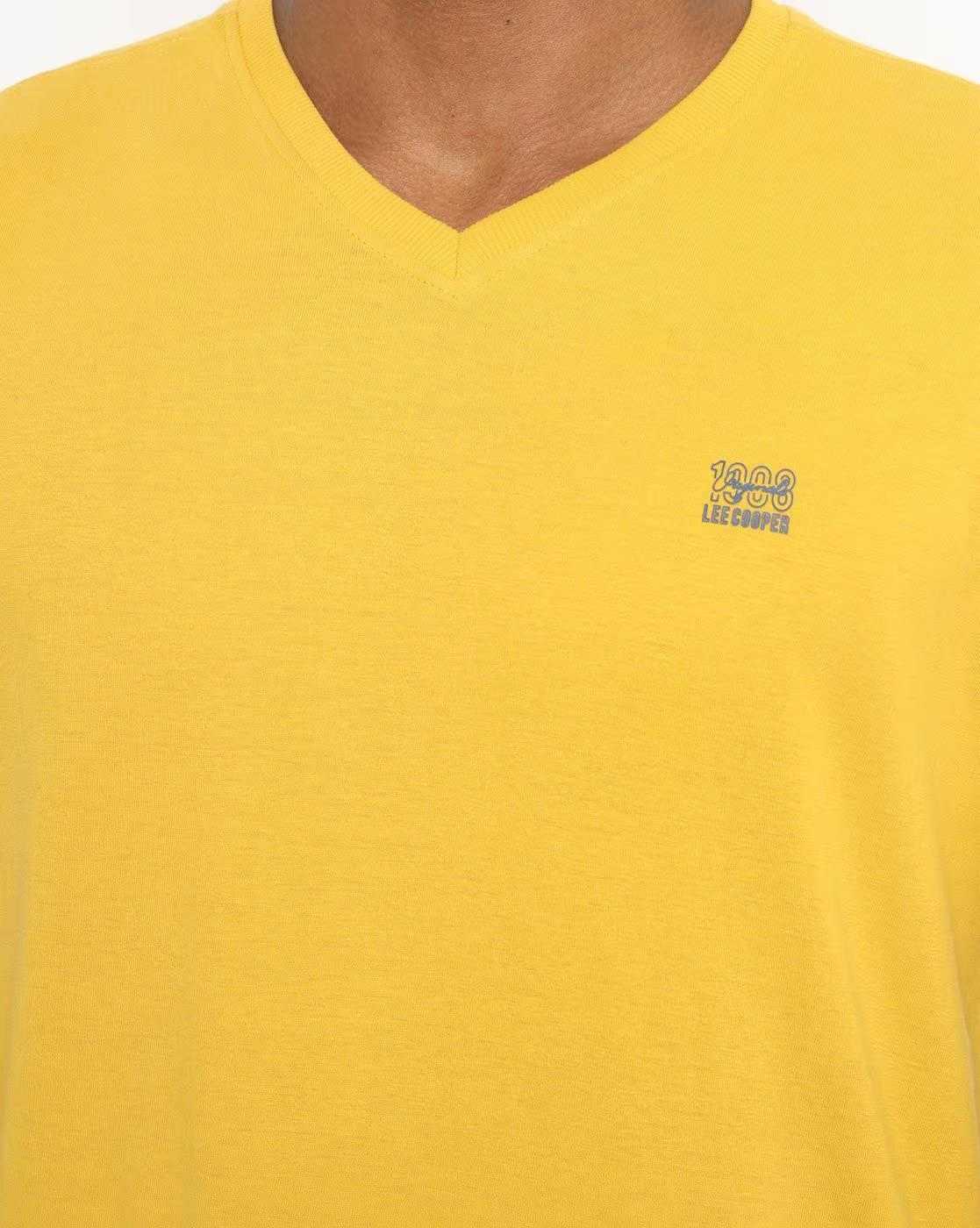 Lee Cooper | Regular Fit V-neck T-Shirt with Placement Brand Print|2