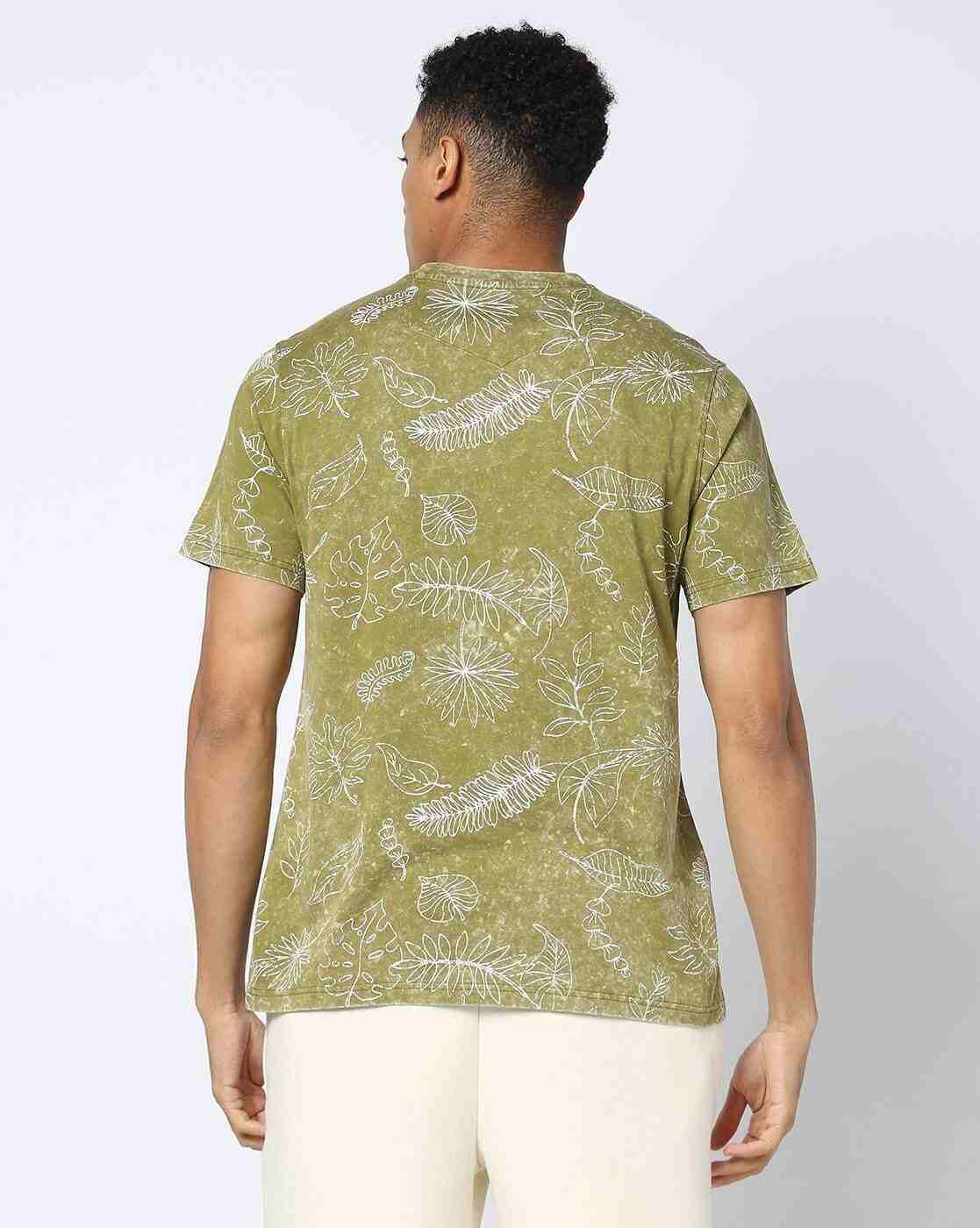 Lee Cooper | Men Leaf Print Relaxed Fit Crew-Neck T-Shirt|2
