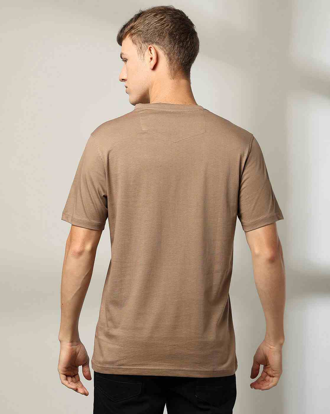 Lee Cooper | Men Regular Fit V-Neck T-Shirt|2