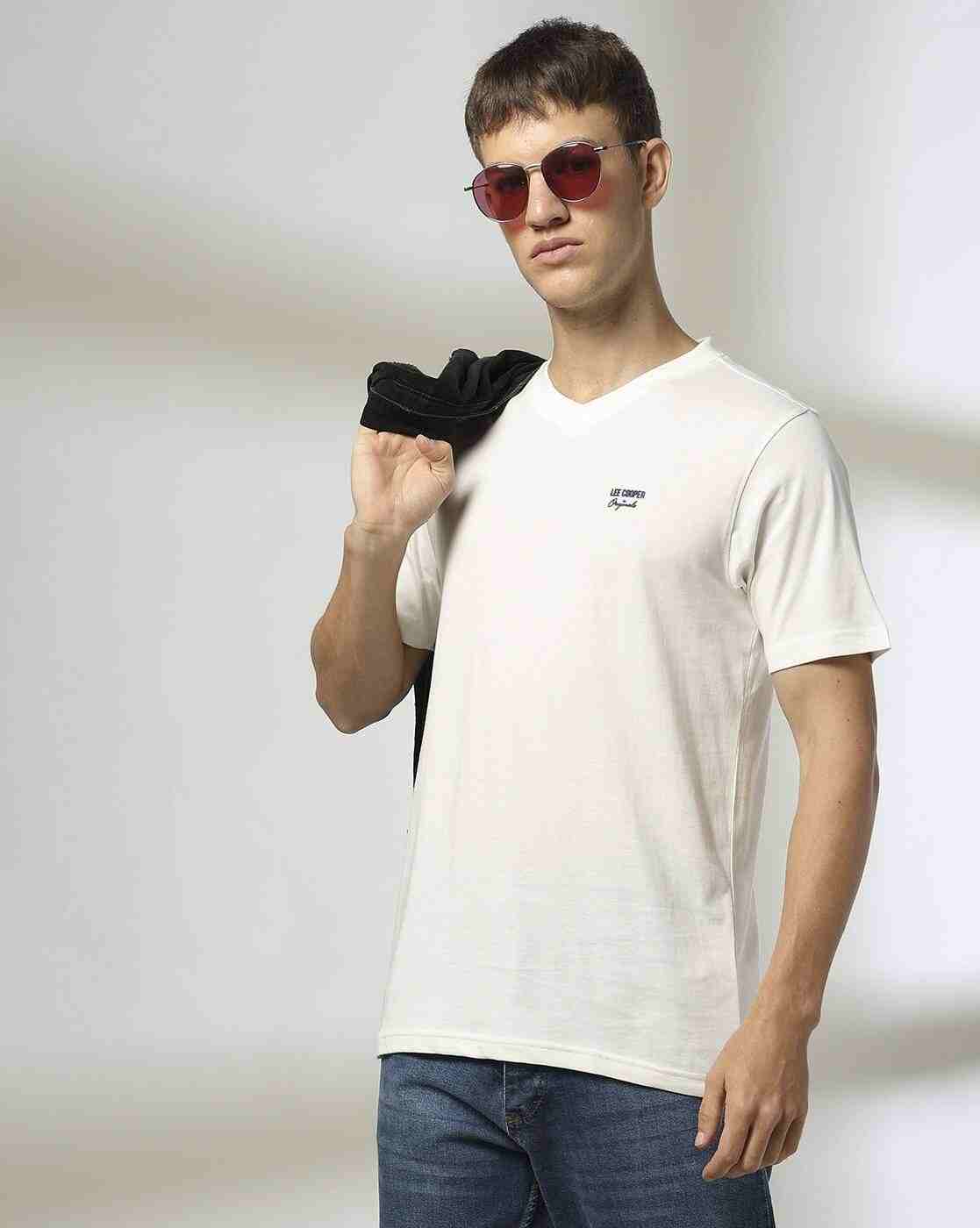 Men Regular Fit V-Neck T-Shirt