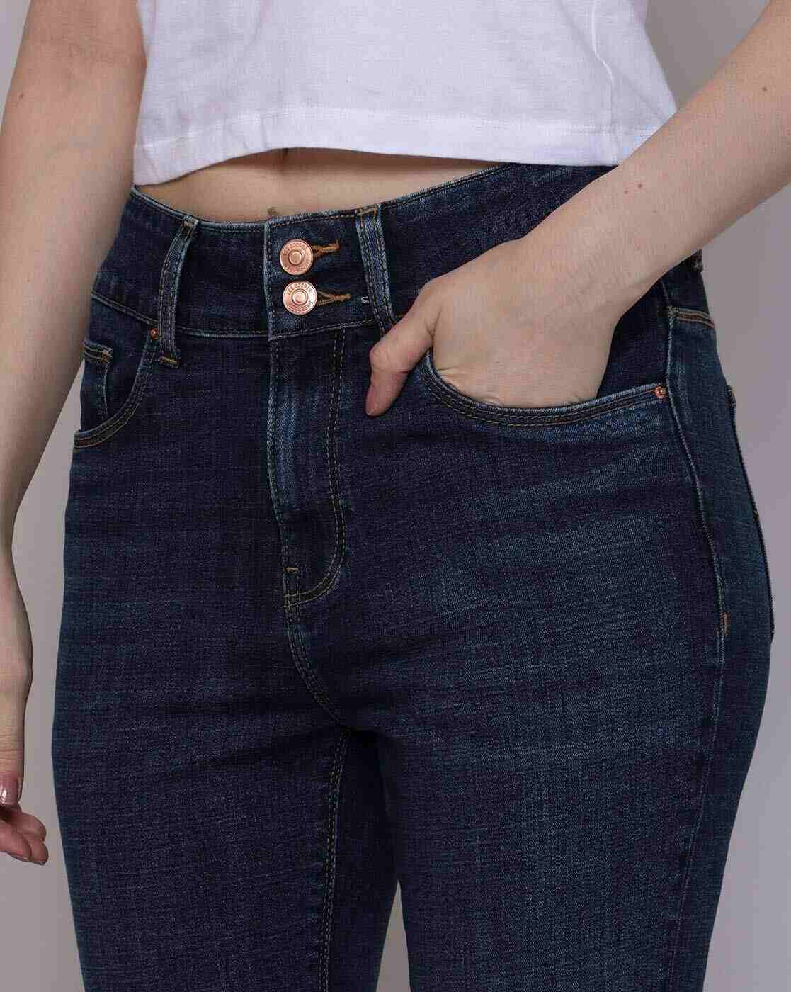 Lee Cooper | Women Lightly Washed Bootcut Fit Jeans|5