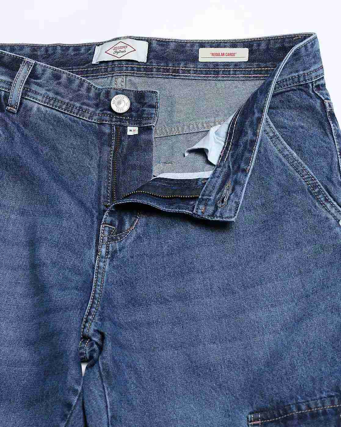 Lee Cooper | Men Lightly Washed Regular Fit Cotton Cargo Pants|5