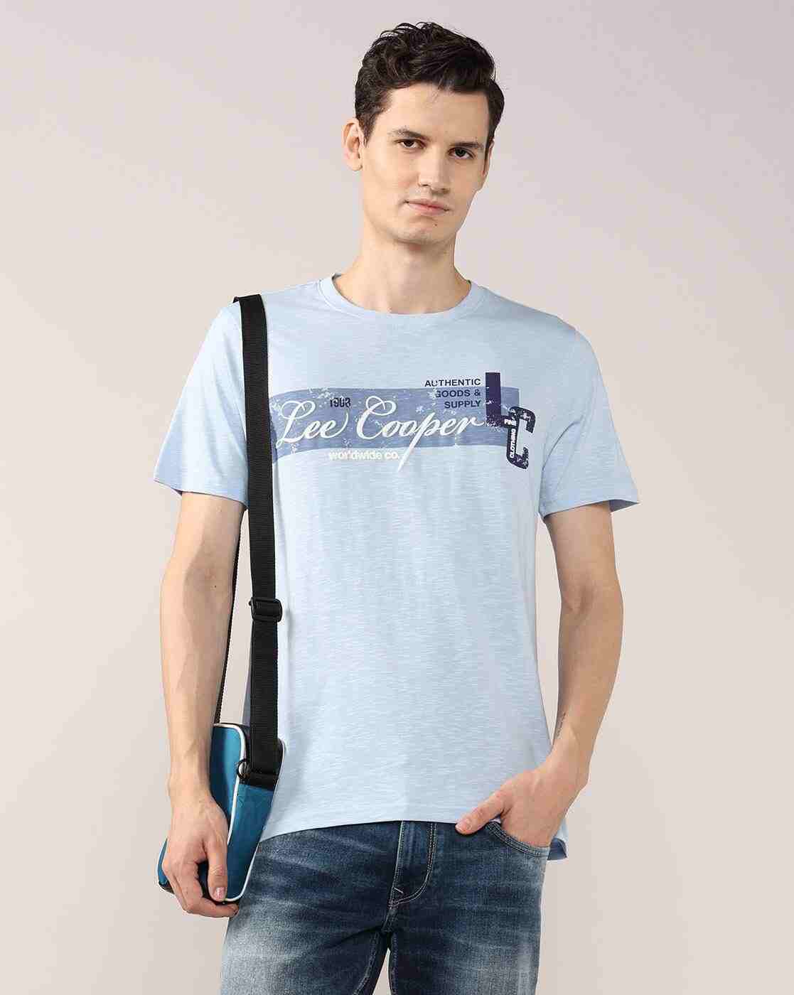 Men Logo Print Regular Fit Crew-Neck T-Shirt