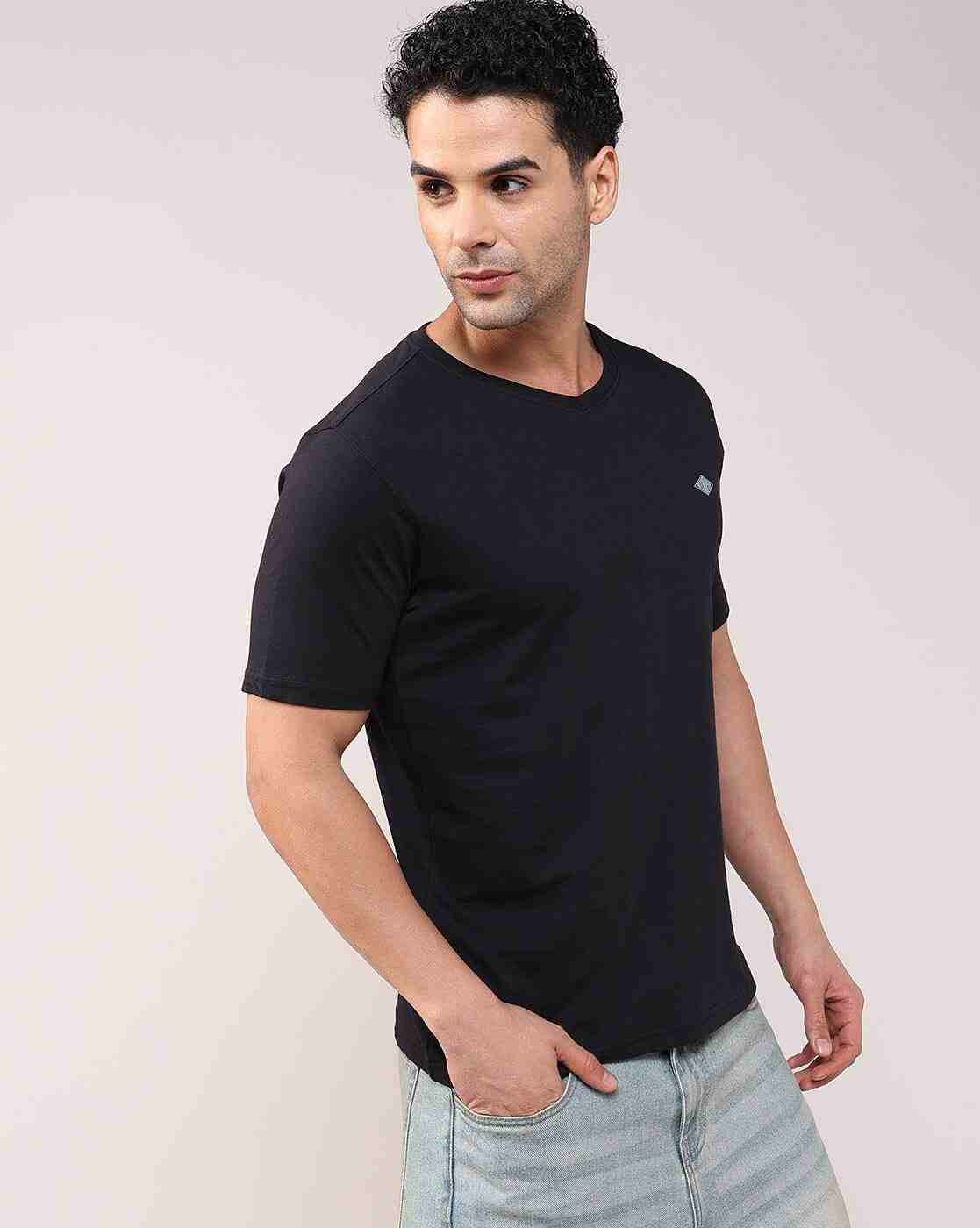 Men Regular Fit V-Neck T-Shirt