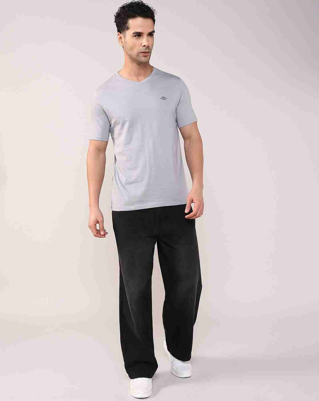 Lee Cooper | Men Regular Fit V-Neck T-Shirt|4
