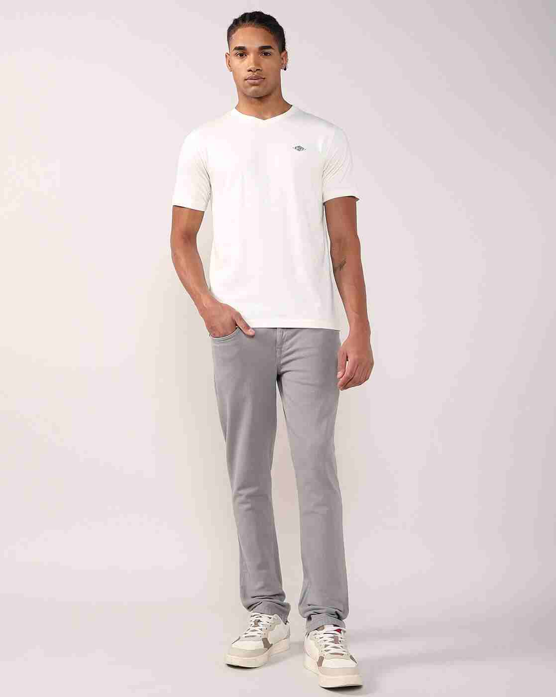 Lee Cooper | Men Regular Fit V-Neck T-Shirt|3